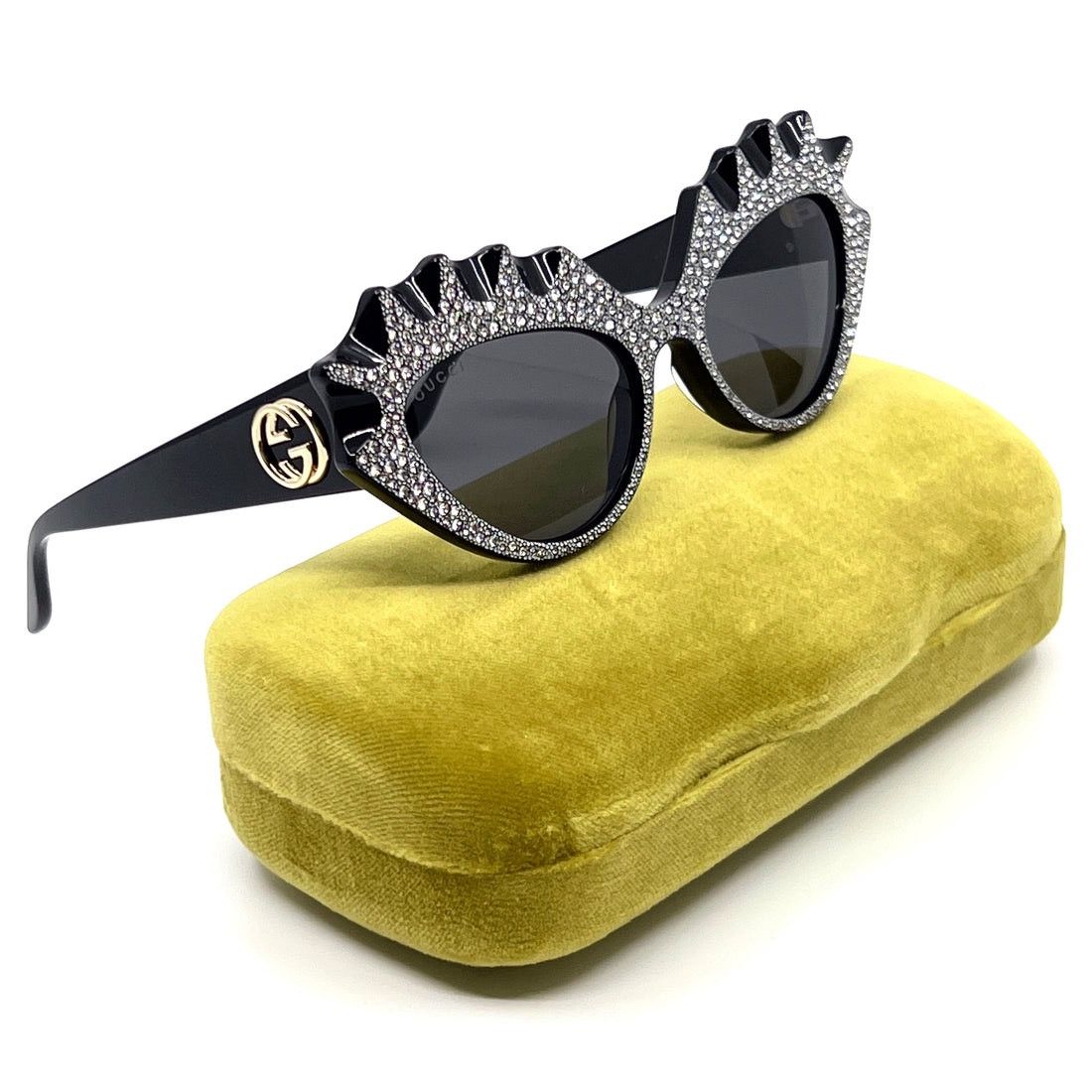 Designer × Gucci × Swarovski Gucci Cat Eye Swarovski Diamond Studded Designer Sunglasses Size ONE SIZE - 2 Thumbnail