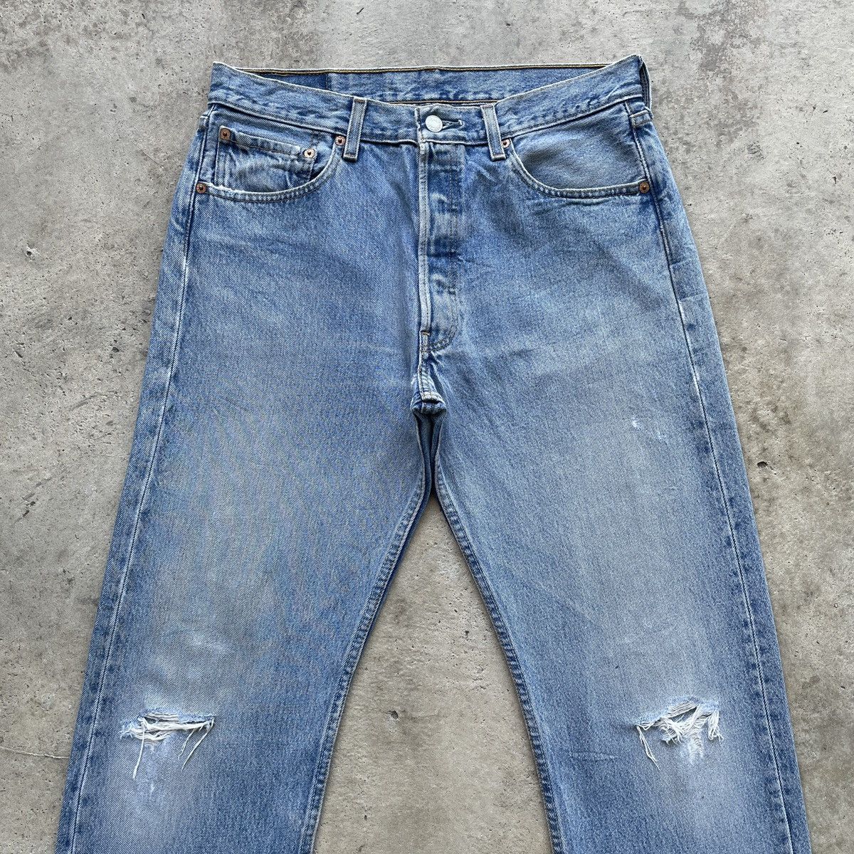 Jean × Levi's × Vintage Vintage Levi’s 501 Straight Faded Distressed Jeans Pants W32 Size US 32 / EU 48 - 3 Thumbnail
