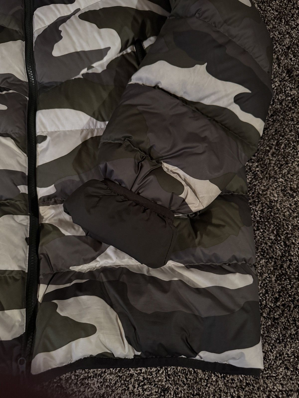 Nike Nike Sportswear Windrunner hooded Jacket Camouflage Green Size US L / EU 52-54 / 3 - 3 Thumbnail