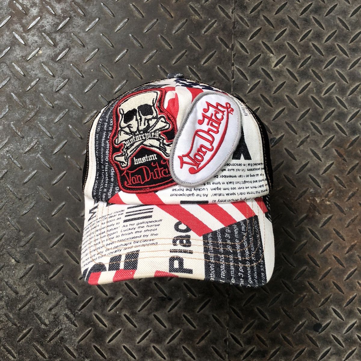 Von Dutch 🚫 SOLD 🚫 Von Dutch Full Print Double Patch Trucker Hat Size ONE SIZE - 1 Thumbnail