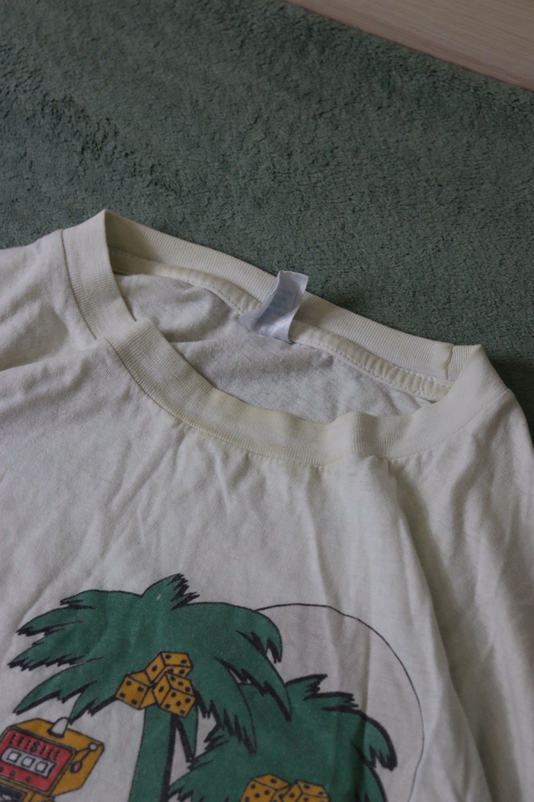 Vintage Las Vegas Casino K Young INC. Graphic Tee Vintage Streetwear Size US L / EU 52-54 / 3 - 6 Thumbnail