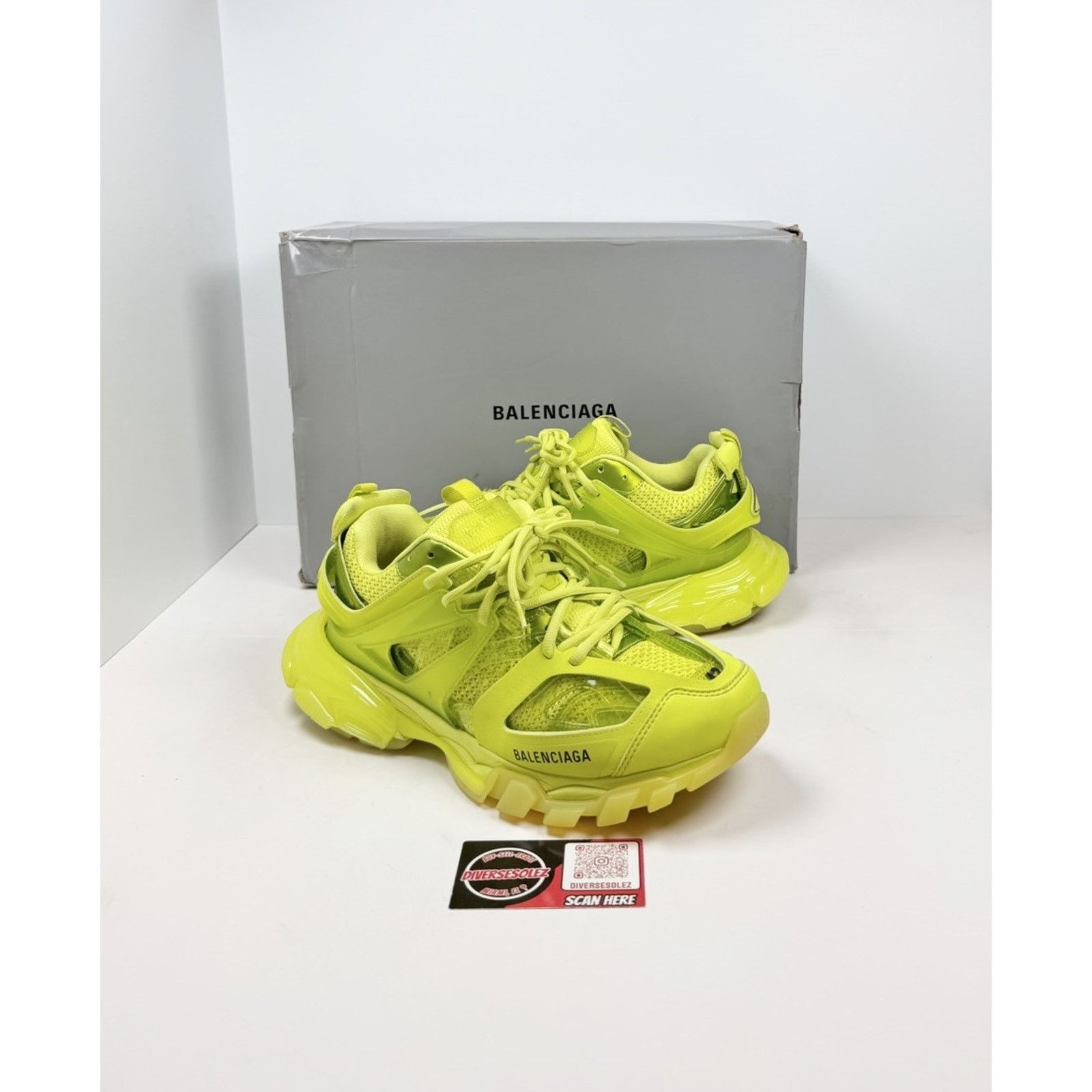 Balenciaga Size 42EU/9US - Balenciaga Track Neon Sneakers Size US 9 / EU 42 - 1 Thumbnail