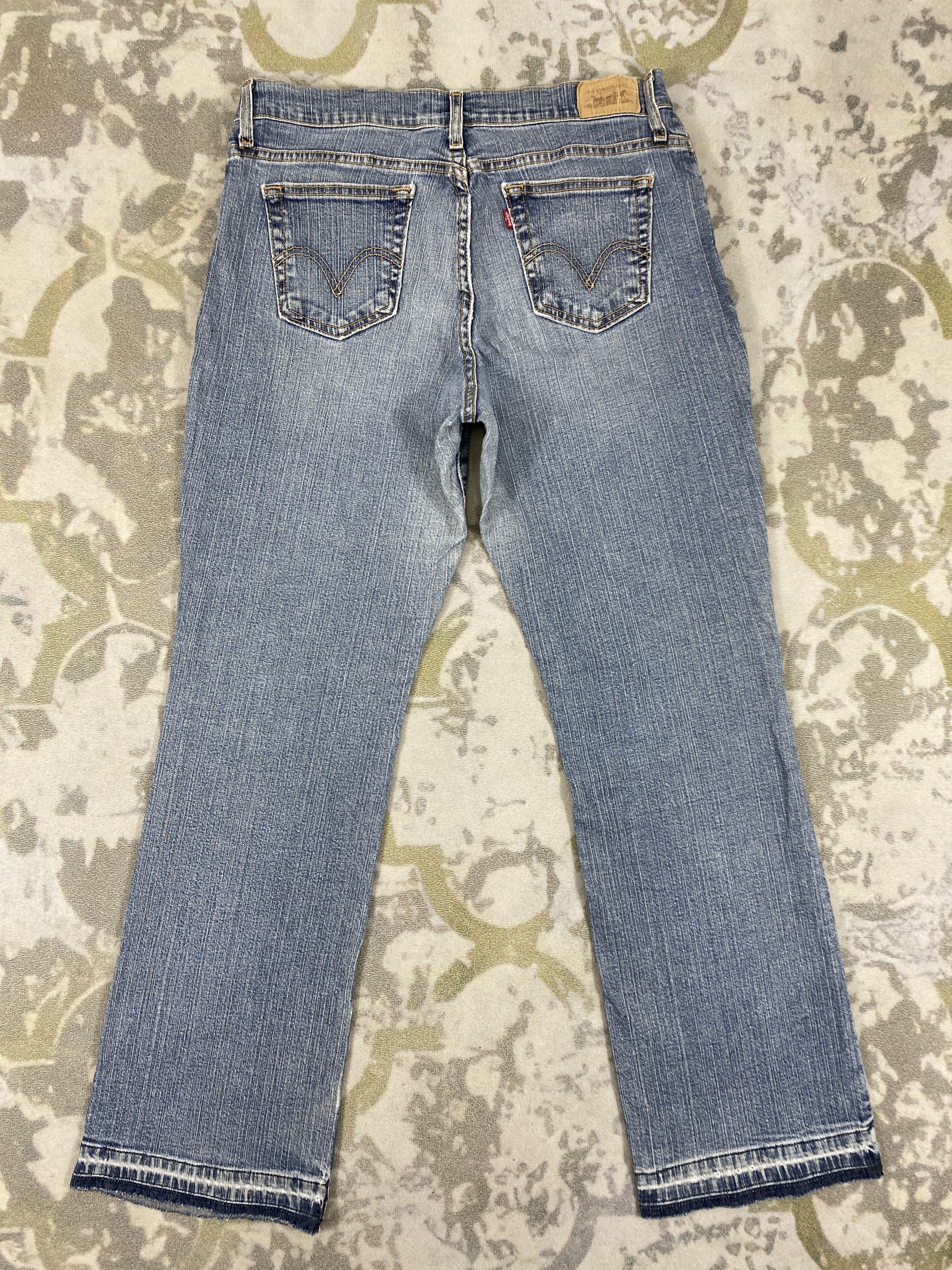 Levi's Distressed Blue Vintage Levi's 550 Boot Cut 32x30.5 - JN3515 Size US 32 / EU 48 - 2 Thumbnail