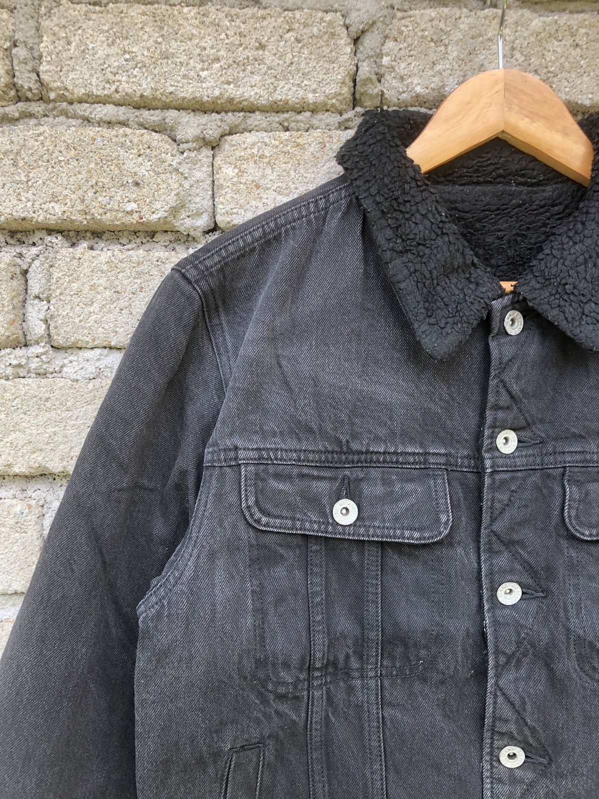 Vintage Vintage 90s Sunfaded Gu Jeans Sherpa Trucker Jeans Jacket Size US L / EU 52-54 / 3 - 6 Thumbnail