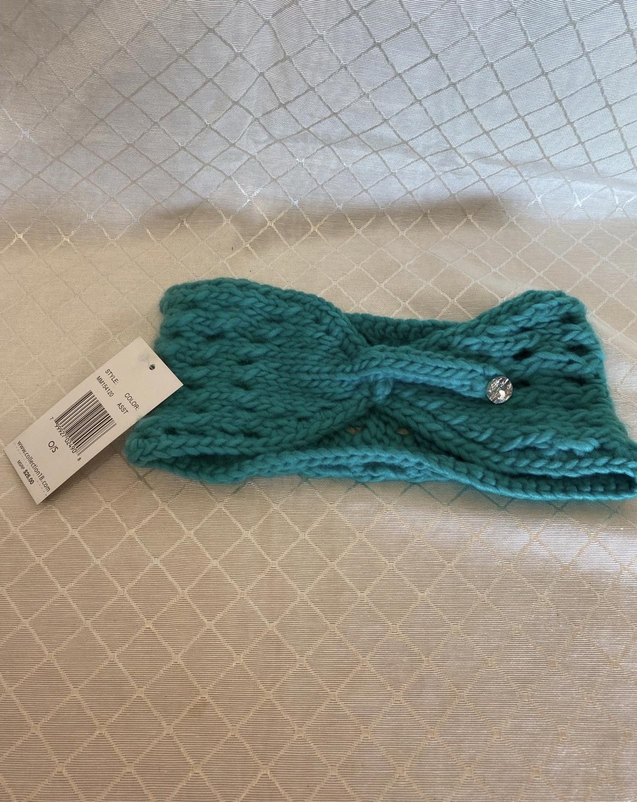 Other Collection Eighteen Head Wrap Band Women's Chunky NWT Size ONE SIZE - 1 Thumbnail
