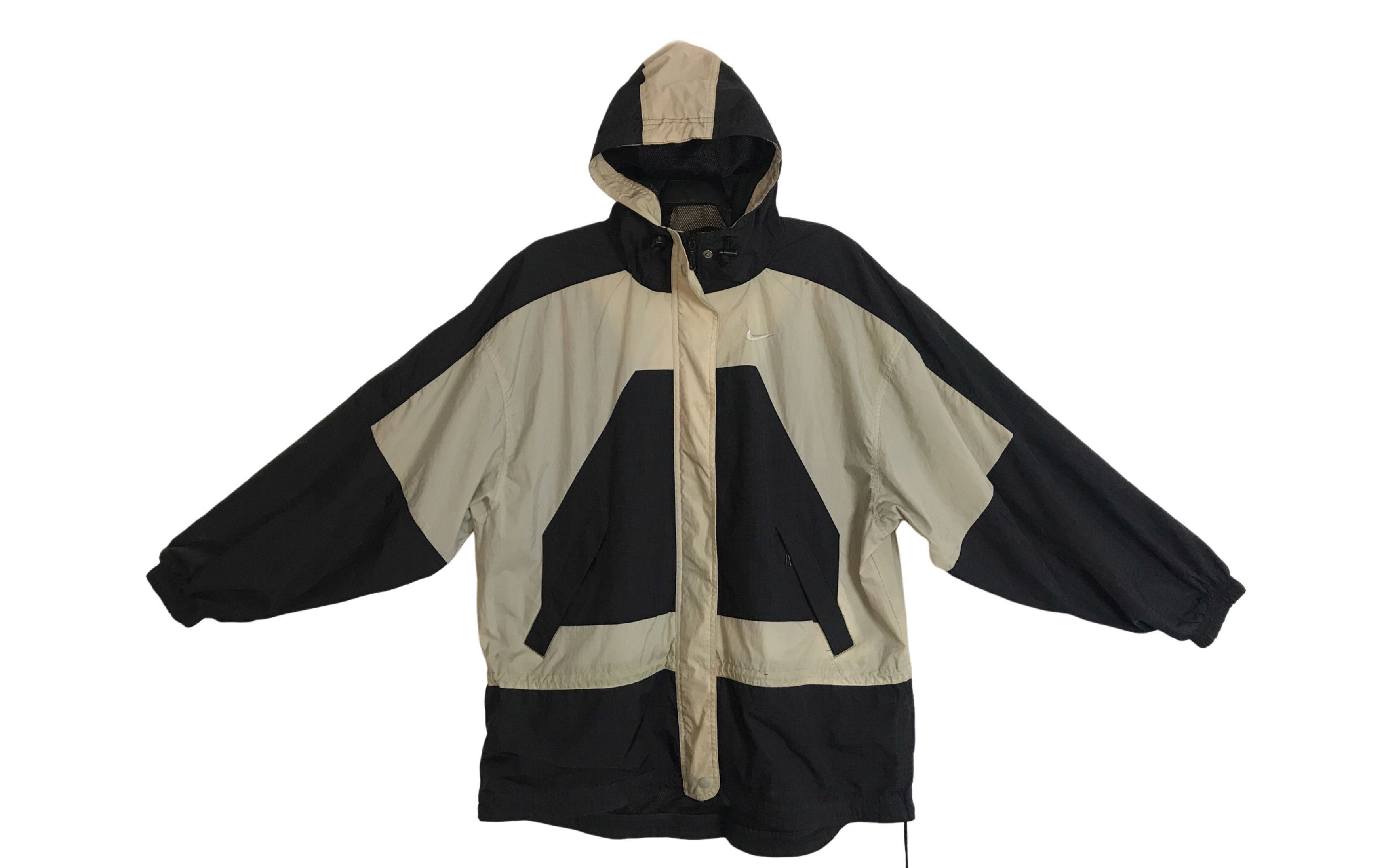 Nike 90s Nike Medium Logo Nylon Windbreaker Jacket Drill Size US L / EU 52-54 / 3 - 1 Thumbnail