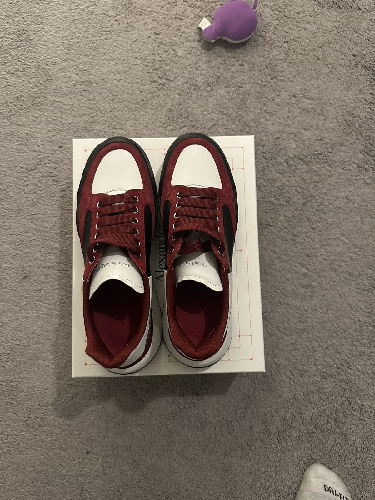 image of Alexander Mcqueen Shoes in White/Red, Men's (Size 11)
