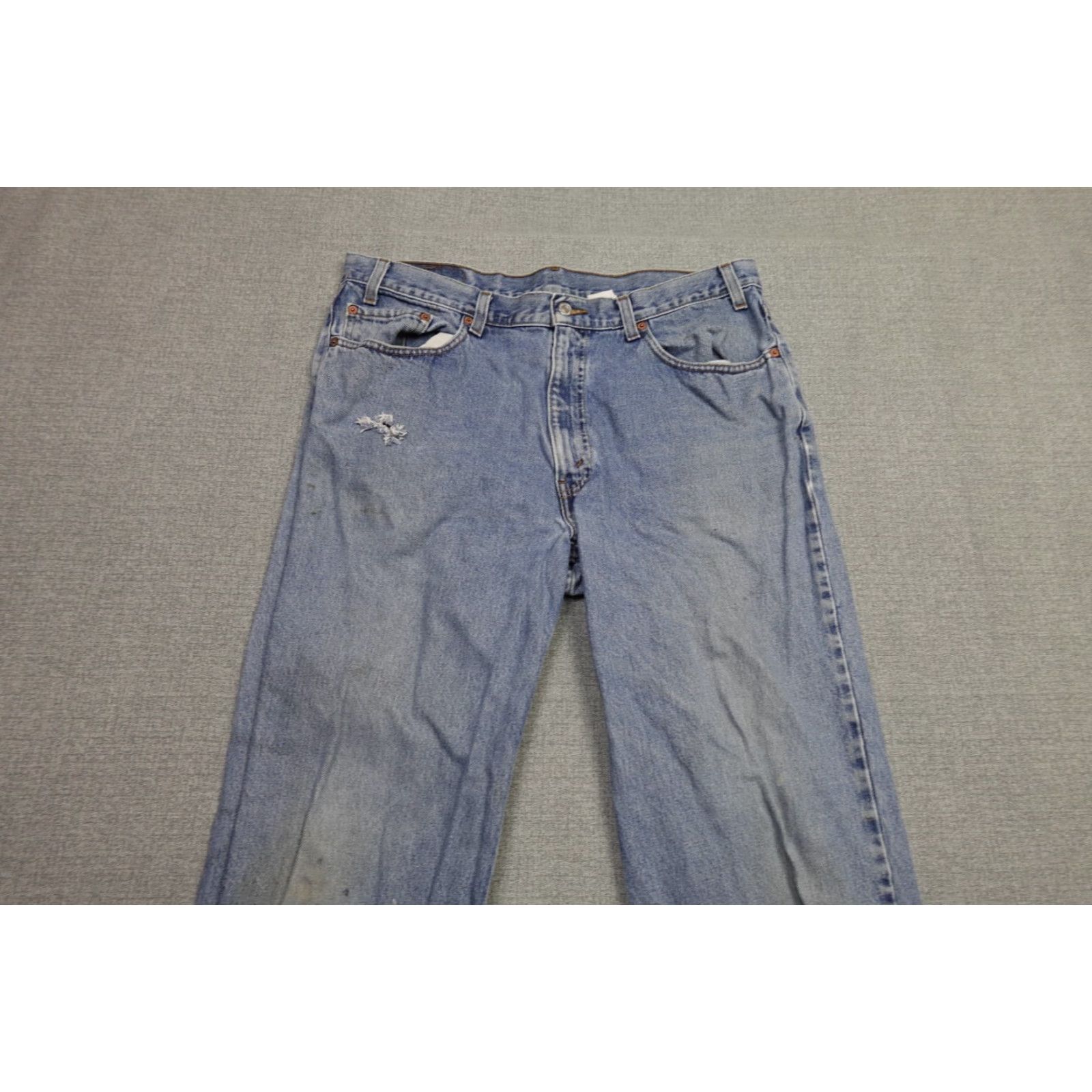 Levi's VINTAGE Levi's Jeans 550 Mens 36x32 Blue Light Wash Distressed Grunge Western Levi's 550 Jeans Mens 36x32 Blue Light Wash Distressed Grunge Western Size US 36 / EU 52 - 2 Thumbnail