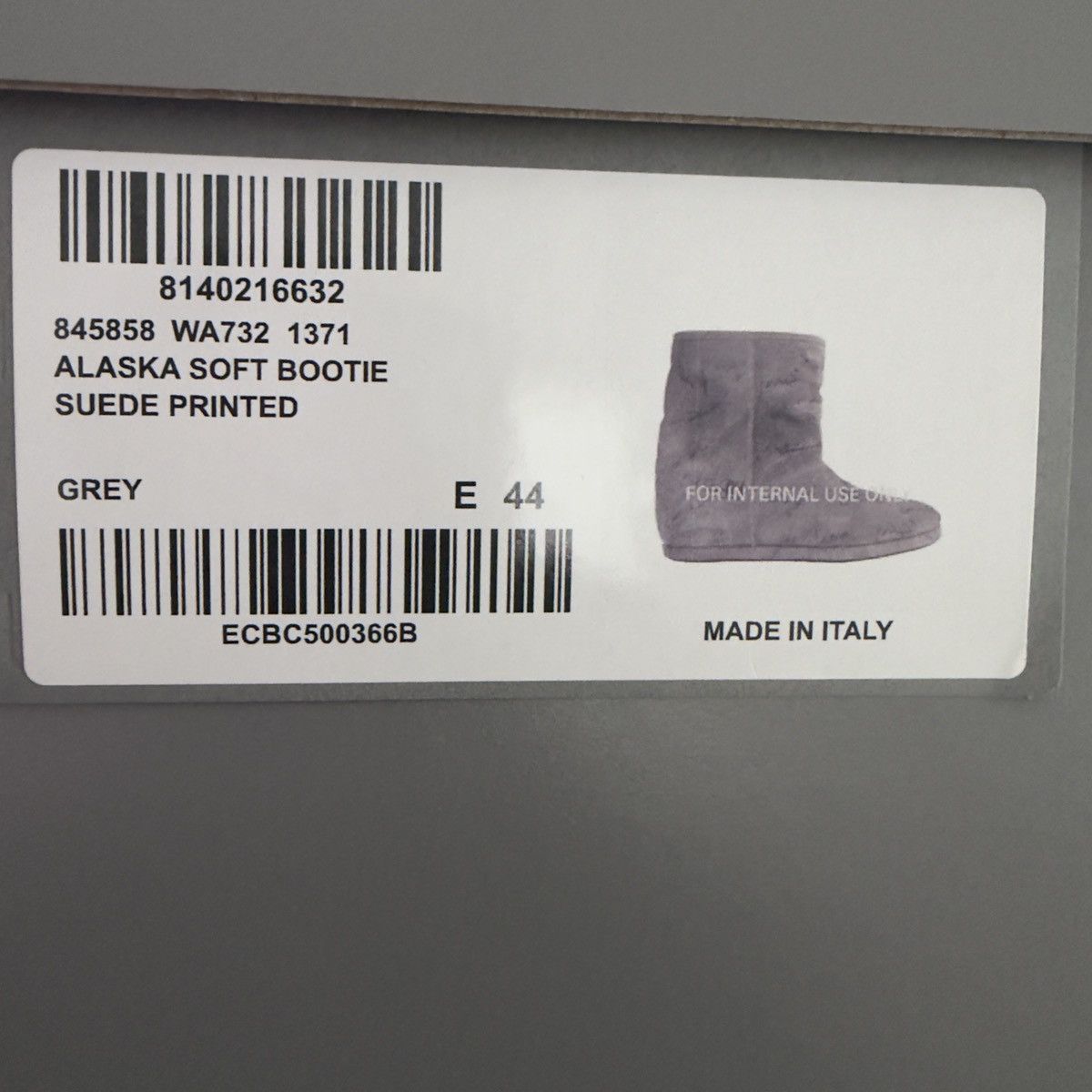 Balenciaga Balenciaga Alaska Soft Bootie Suede Print 🚫READ DESCRIPTION🚫 Size US 11 / EU 44 - 11 Thumbnail