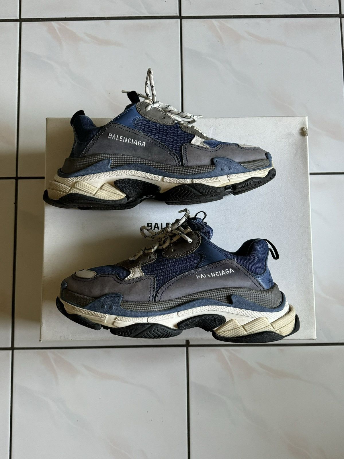 Balenciaga Balenciaga Triple S Navy Size US 10 / EU 43 - 1 Thumbnail