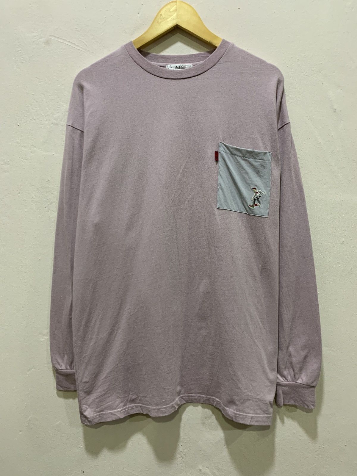 In The Attic Vintage In The Attic Homme Rare T-Shirt Size US L / EU 52-54 / 3 - 2 Thumbnail