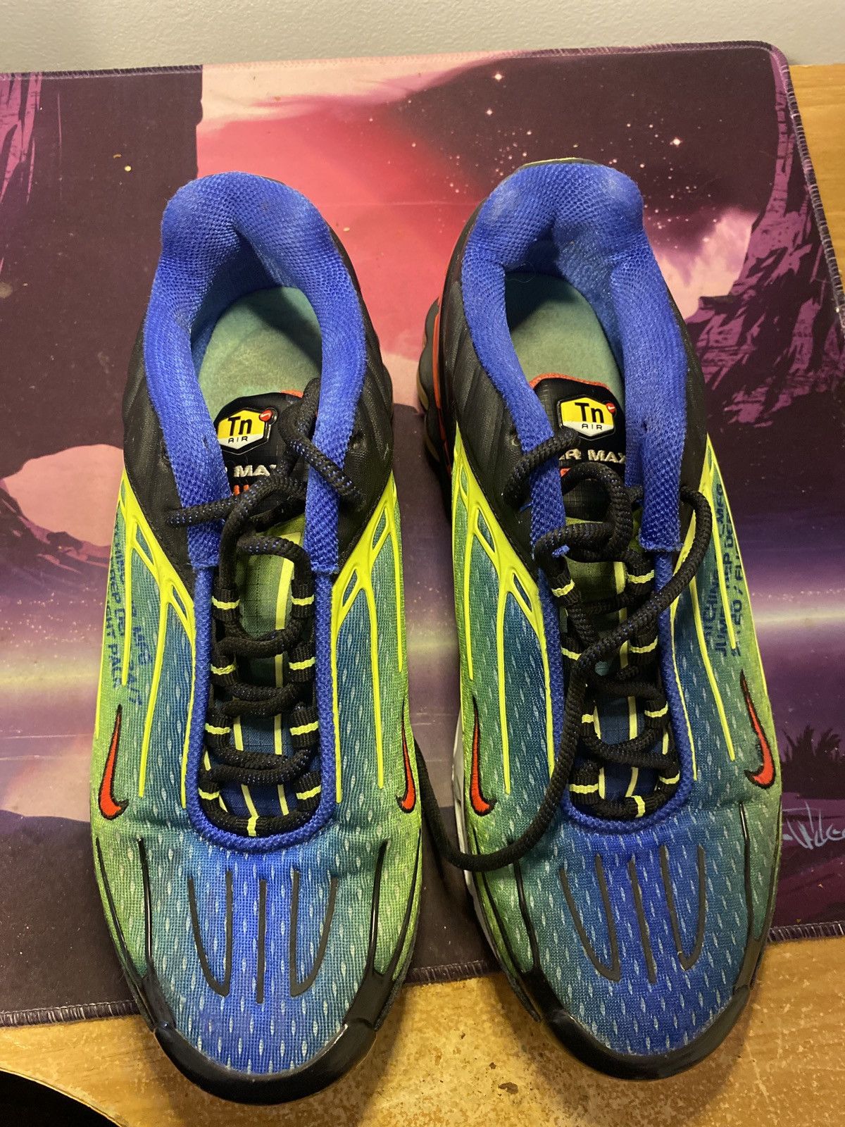 Other Nike air max plus 3 catching fire Size US 9 / EU 42 - 4 Thumbnail