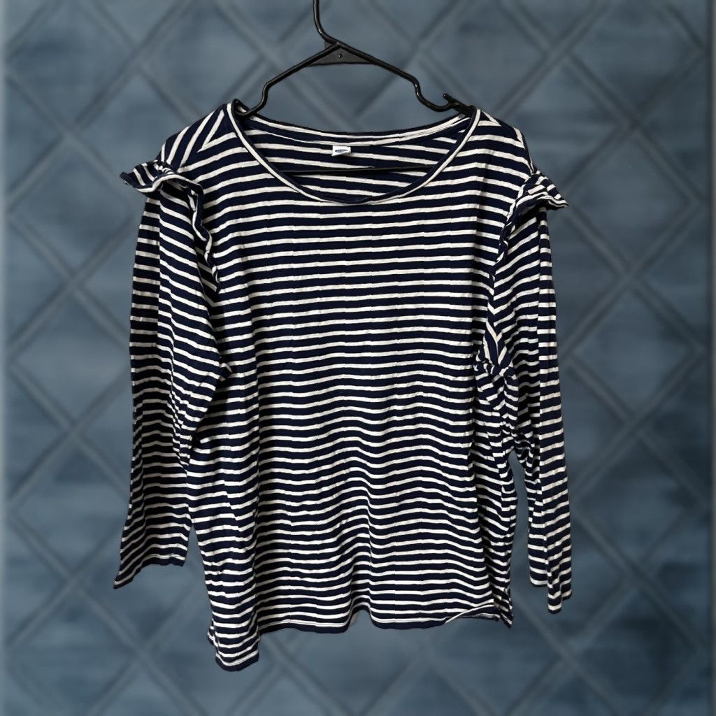 Old Navy VINTAGE Old Navy Women's Shirt 2XL Blue Navy Ivory Striped 3/4 Sleeve Round Neck Casual Top Womens Size XXL / US 16-18 / IT 52-54 - 1 Thumbnail