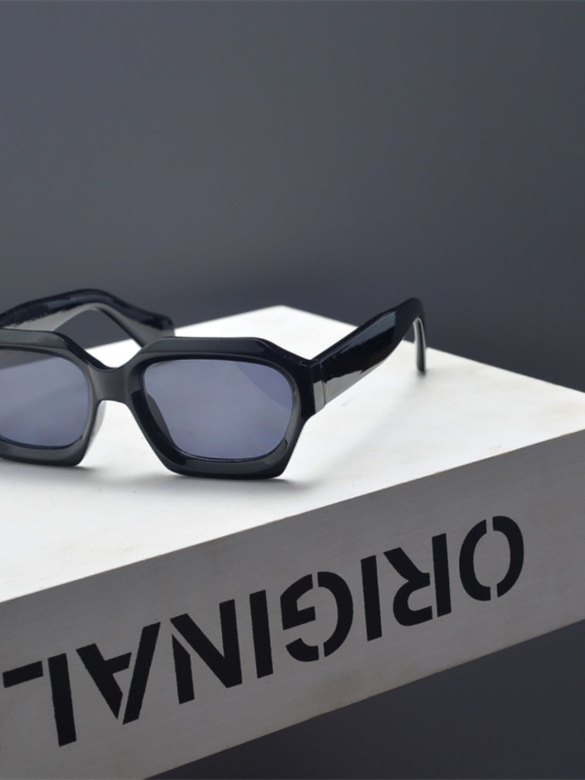 Electric Visual Retro Street ins style custom avant-garde sunglasses Size ONE SIZE - 3 Thumbnail