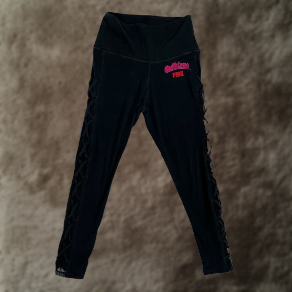 Victoria's Secret Victoria's Secret PINK Fresno State Bulldogs Black Yoga Pants Capri Size 28" / US 6 / IT 42 - 1 Thumbnail