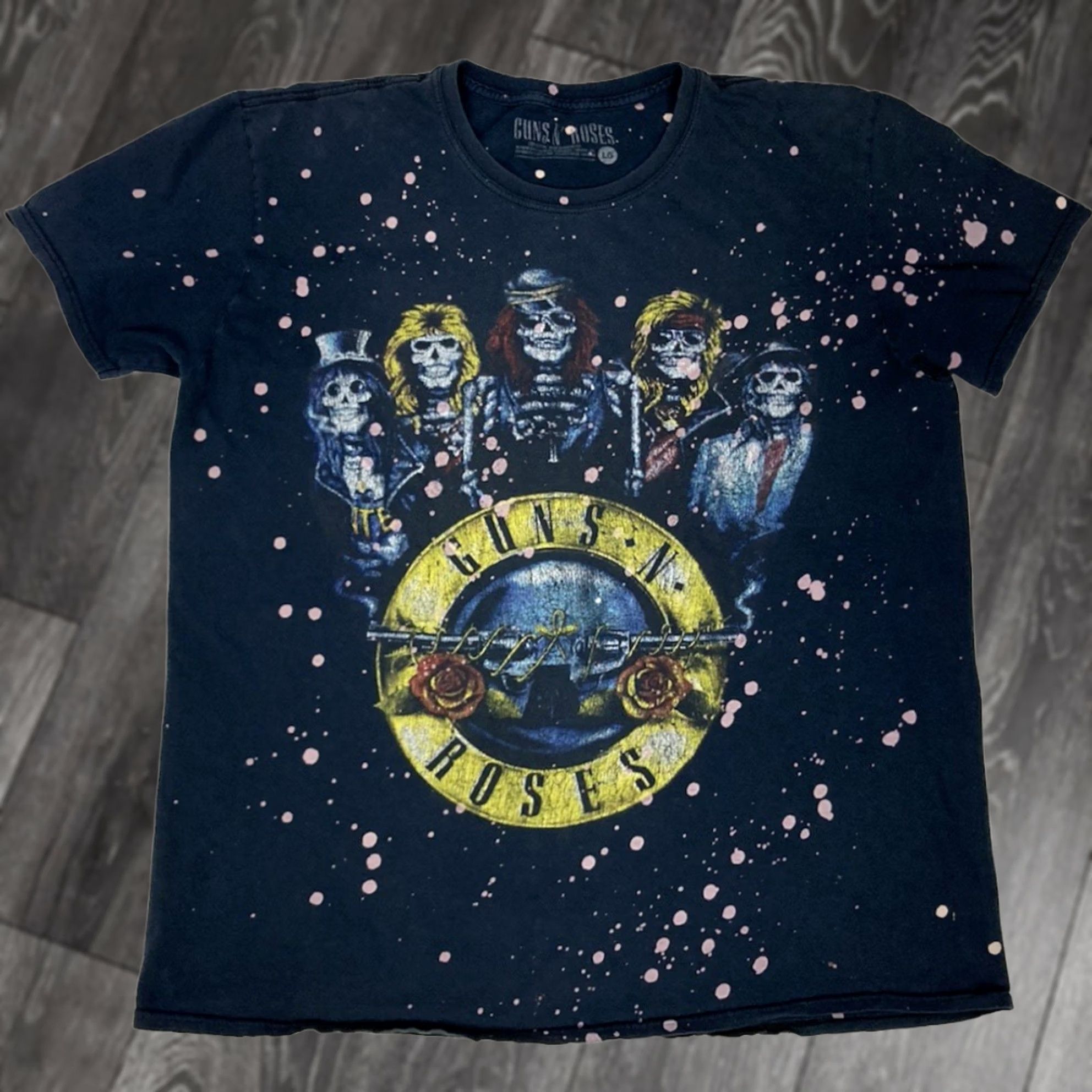Vintage VINTAGE ROBERT WILLIAMS MAGNITUDE X GUNS N ROSES ART T