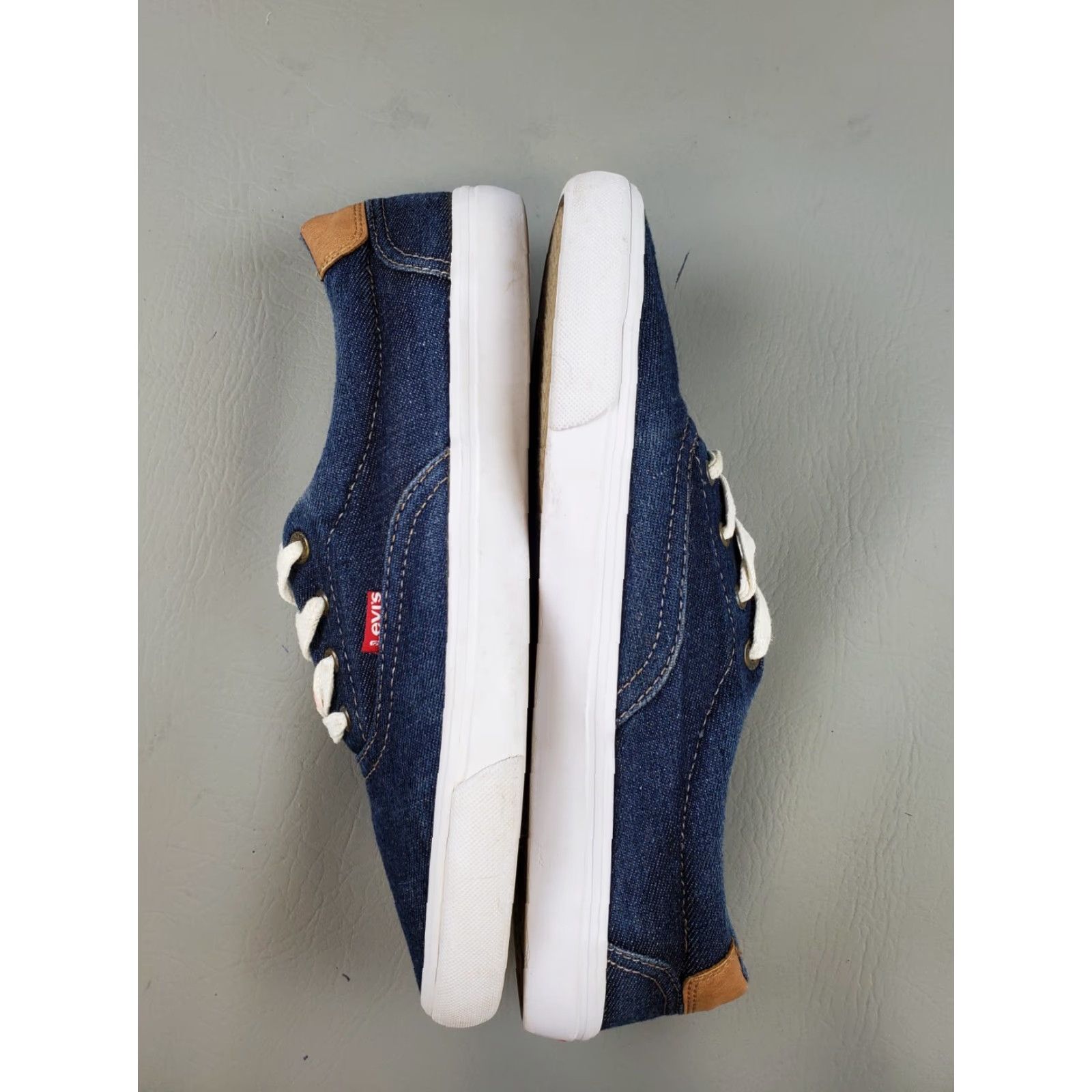 Levi's Levi's Sneakers Blue White 51778572U Low Top Lace Up Shoes 9.5 Mens Athletic Casual Shoes Size US M / EU 48-50 / 2 - 6 Thumbnail