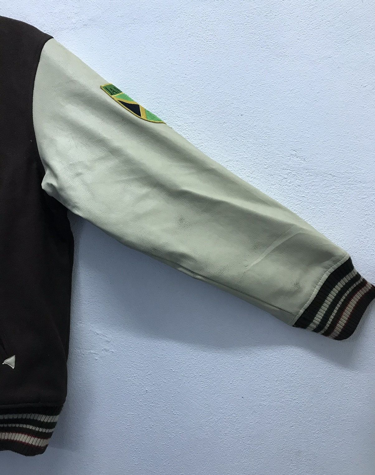 Vintage Vintage Conart Jamaica Varsity Jacket Size US M / EU 48-50 / 2 - 7 Thumbnail