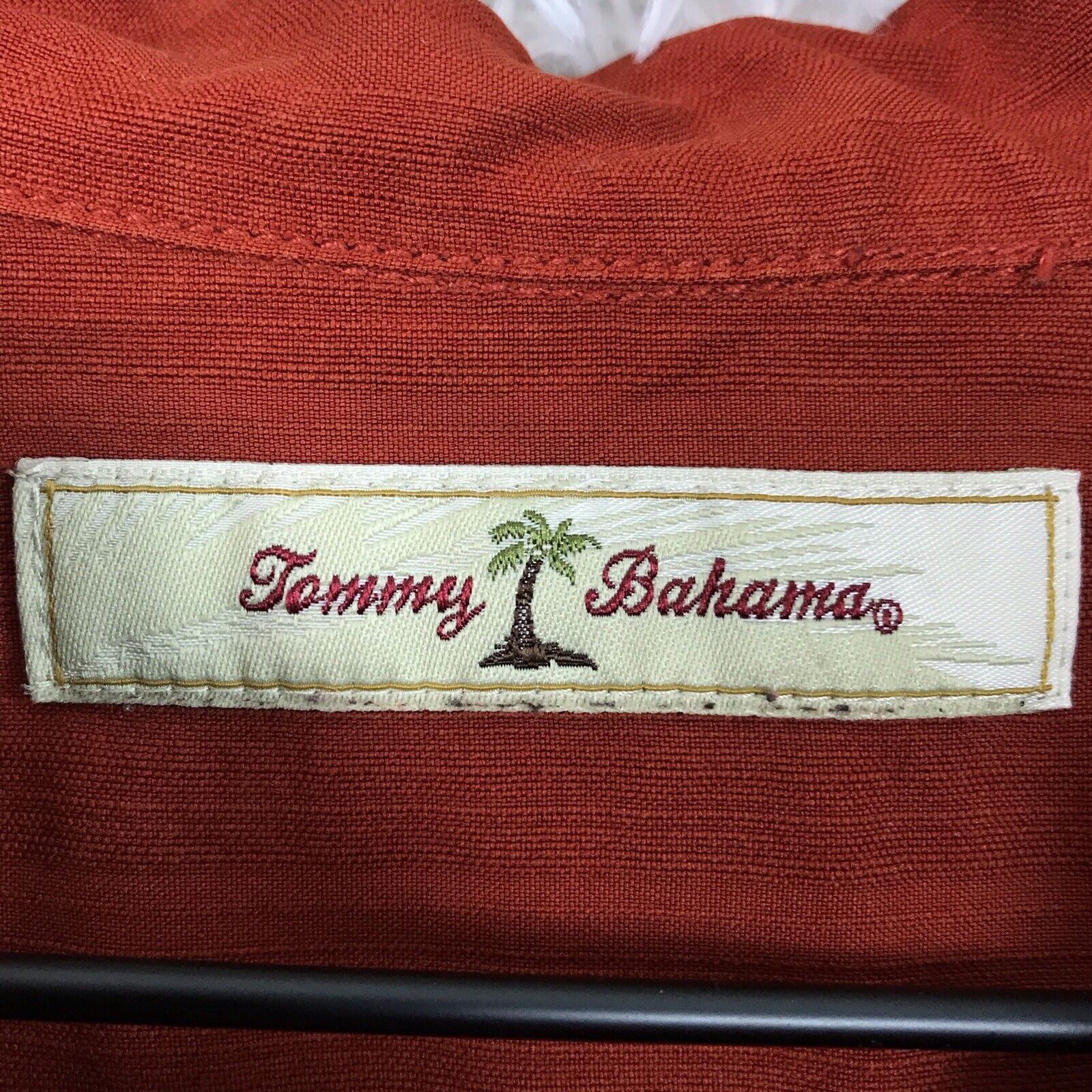 Tommy Bahama Tommy Bahama Silk Hawaiian Camp Shirt Red Jacquard Mens L Size US L / EU 52-54 / 3 - 8 Thumbnail