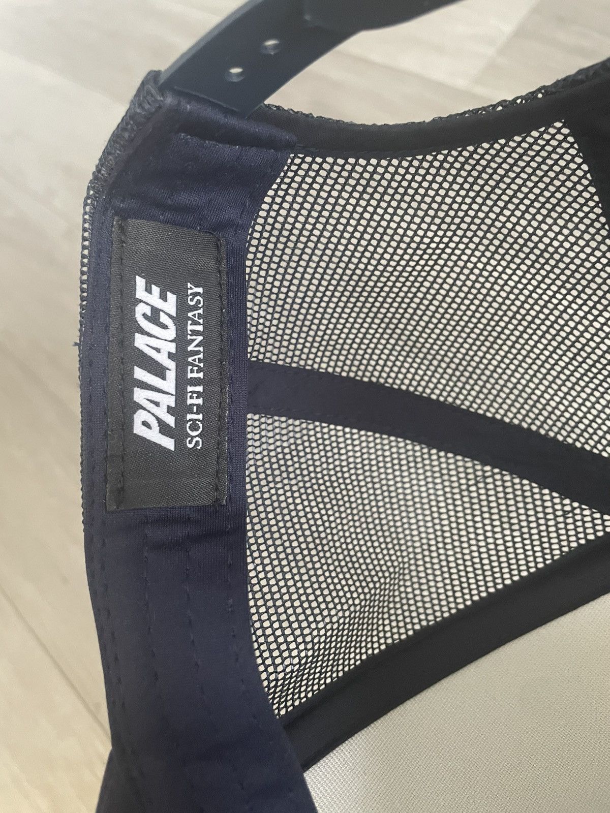 Palace Palace x sci-fi fantasy trucker hat Size ONE SIZE - 4 Thumbnail