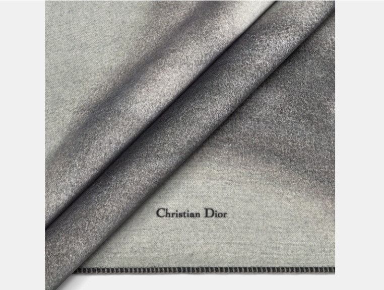 Dior o1w1db10425 42EIF35 Size: OS / Eiffel Tower Blanket Size ONE SIZE - 3 Thumbnail