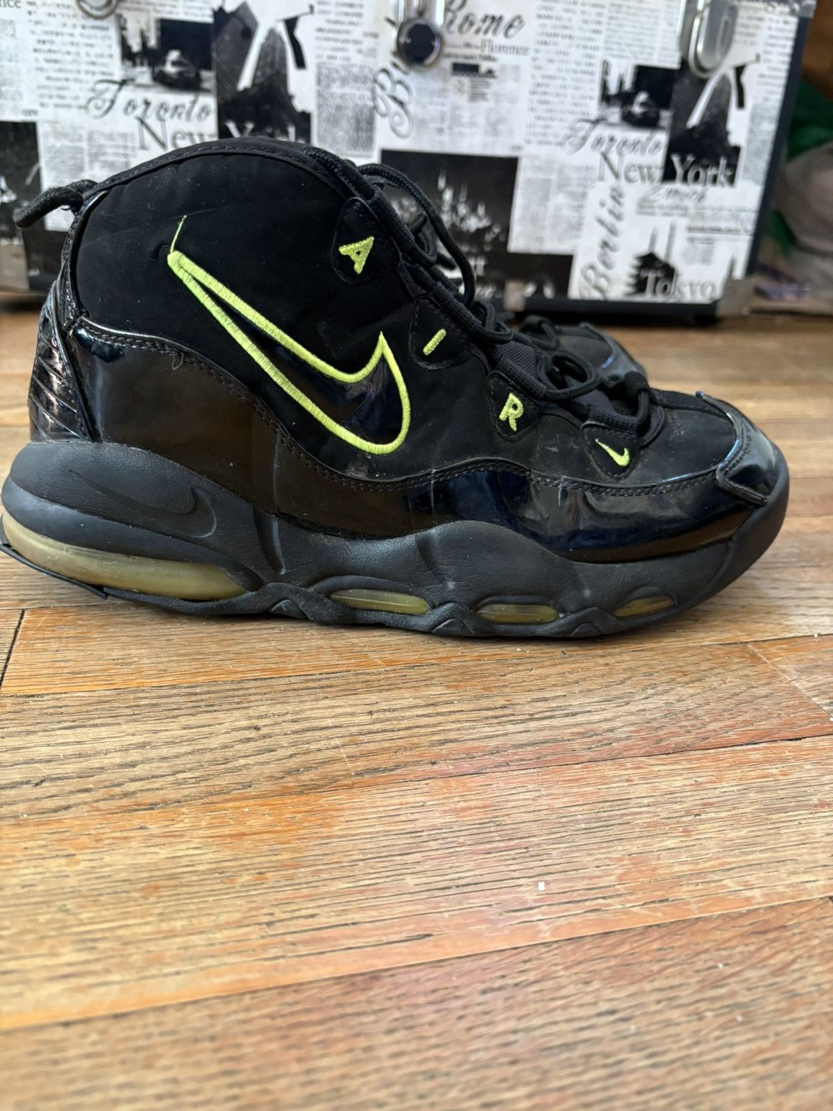 Nike NIKE Air Uptempo “Black/Volt” Size US 10 / EU 43 - 2 Thumbnail