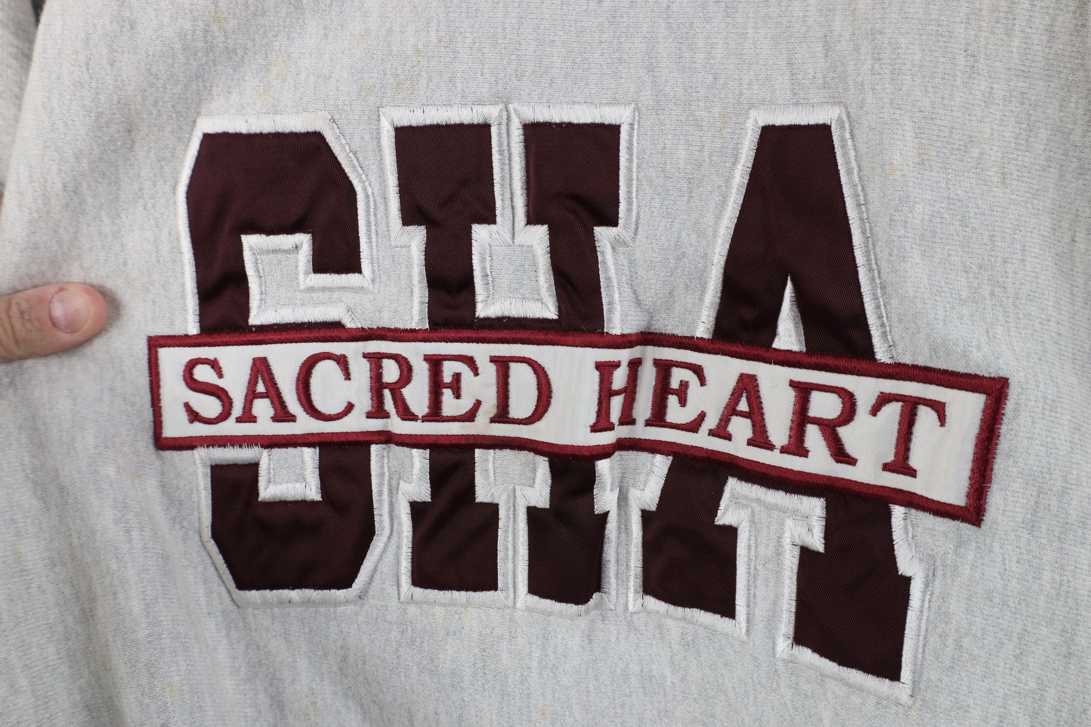 Vintage Vintage 90s Streetwear Heart Reverse Weave Sweatshirt USA Size US XL / EU 56 / 4 - 4 Thumbnail