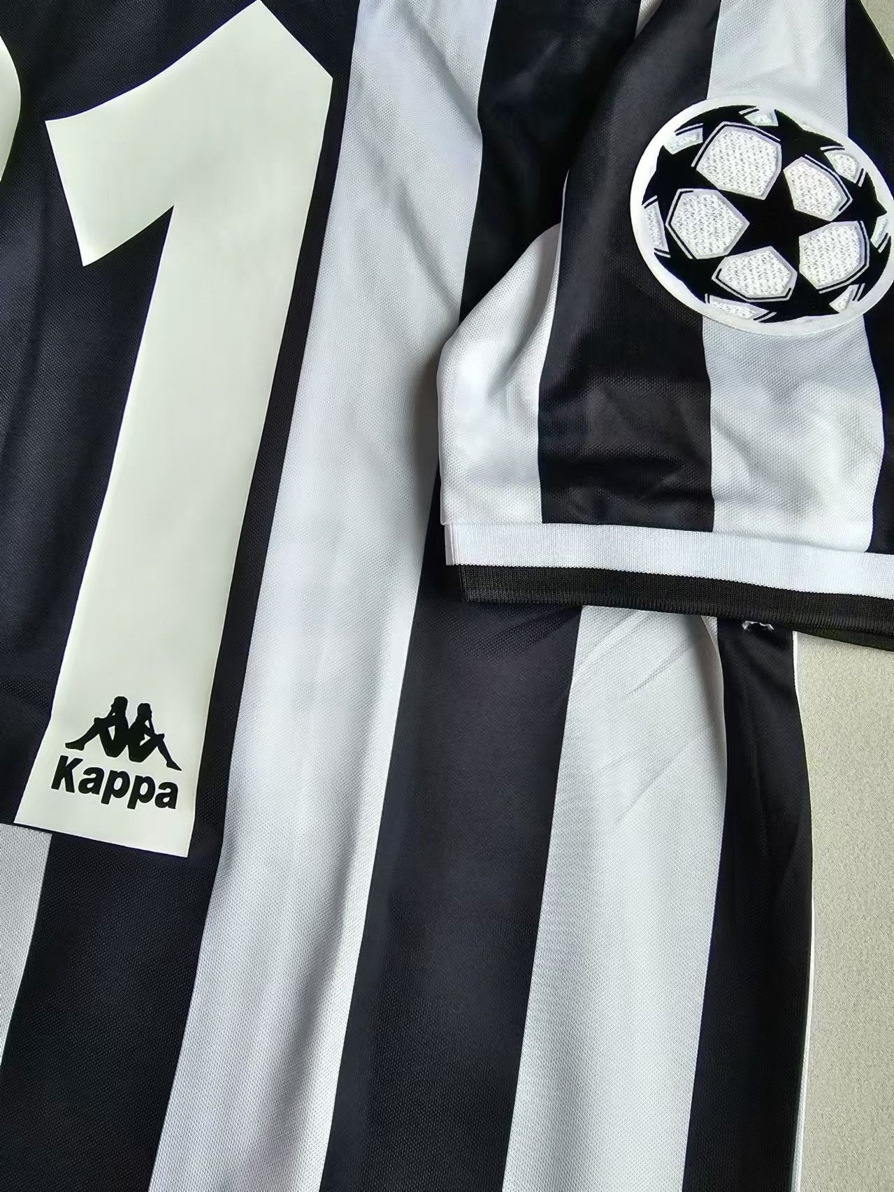Other Zidane Jersey Juventus Home Size US XL / EU 56 / 4 - 4 Thumbnail