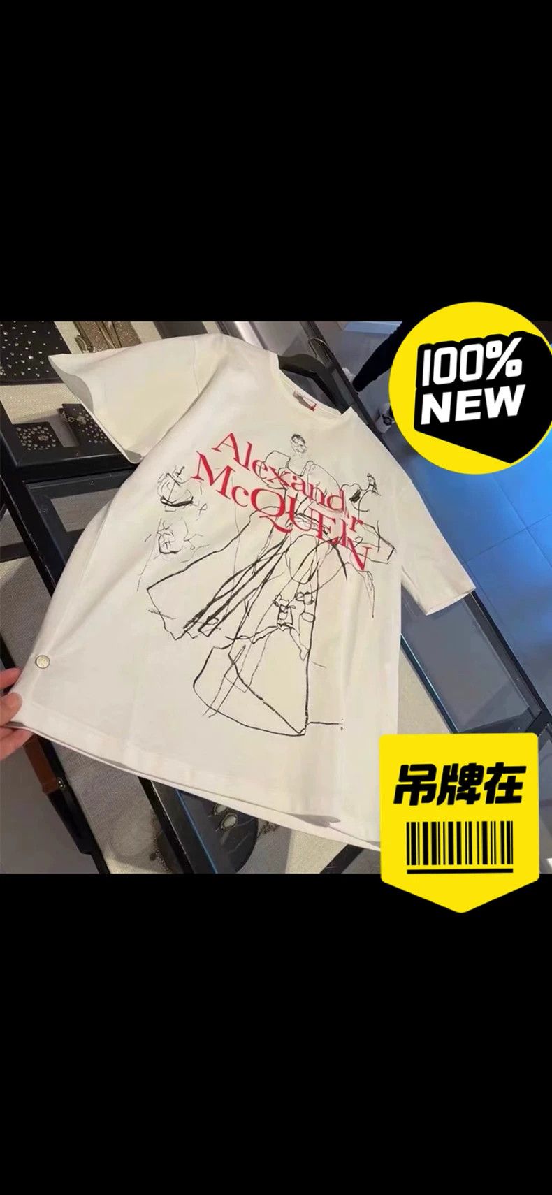 Alexander McQueen Alexander McQUEEN size 40 White printed T-shirt 2505-Nexta Size M / US 6-8 / IT 42-44 - 7 Thumbnail