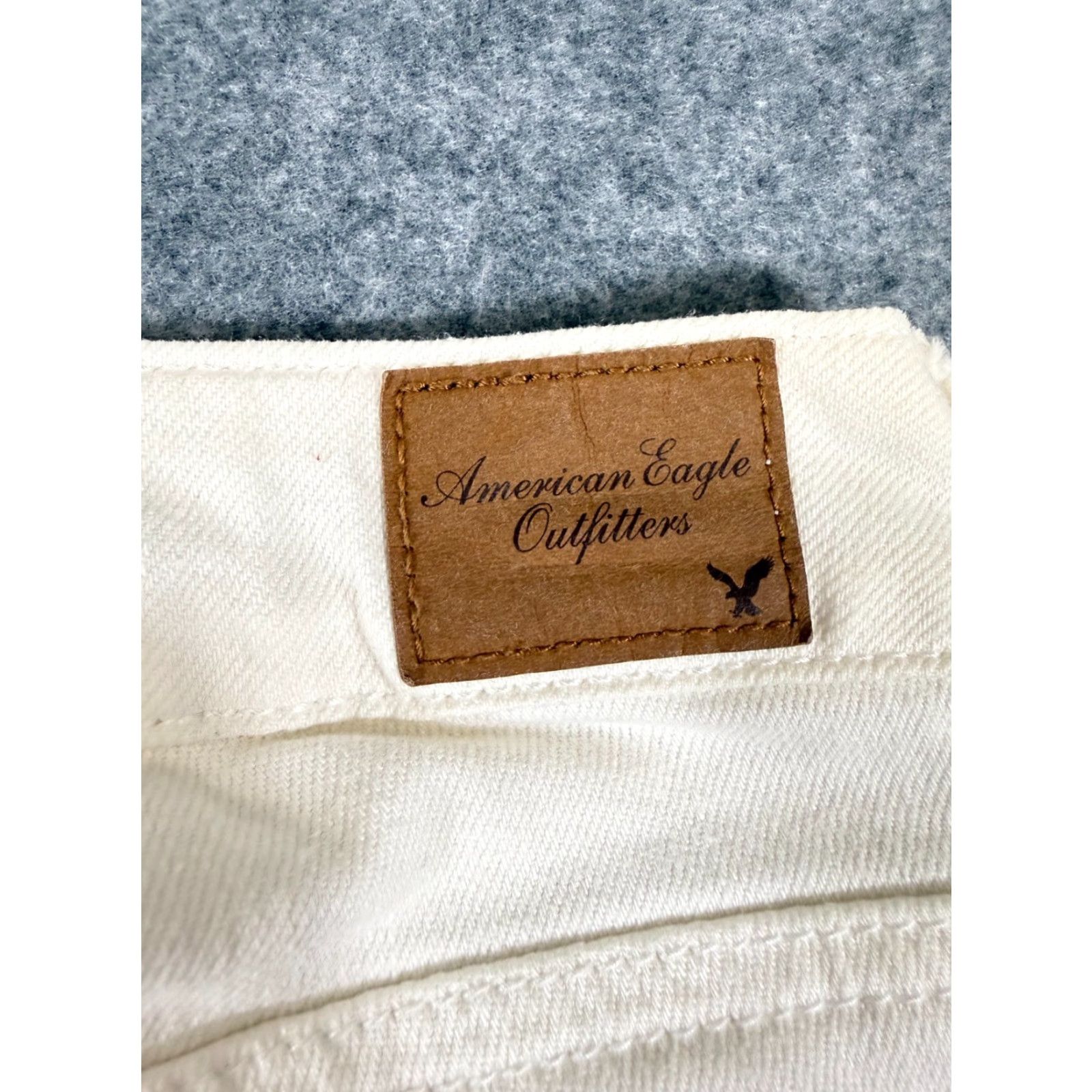 American Eagle Outfitters American Eagle Outfitters Jeans Womens 8 White Denim Aztec Embroidered Stretch Skinny Pants Shirt? Size 30" / US 8 / IT 44 - 7 Thumbnail