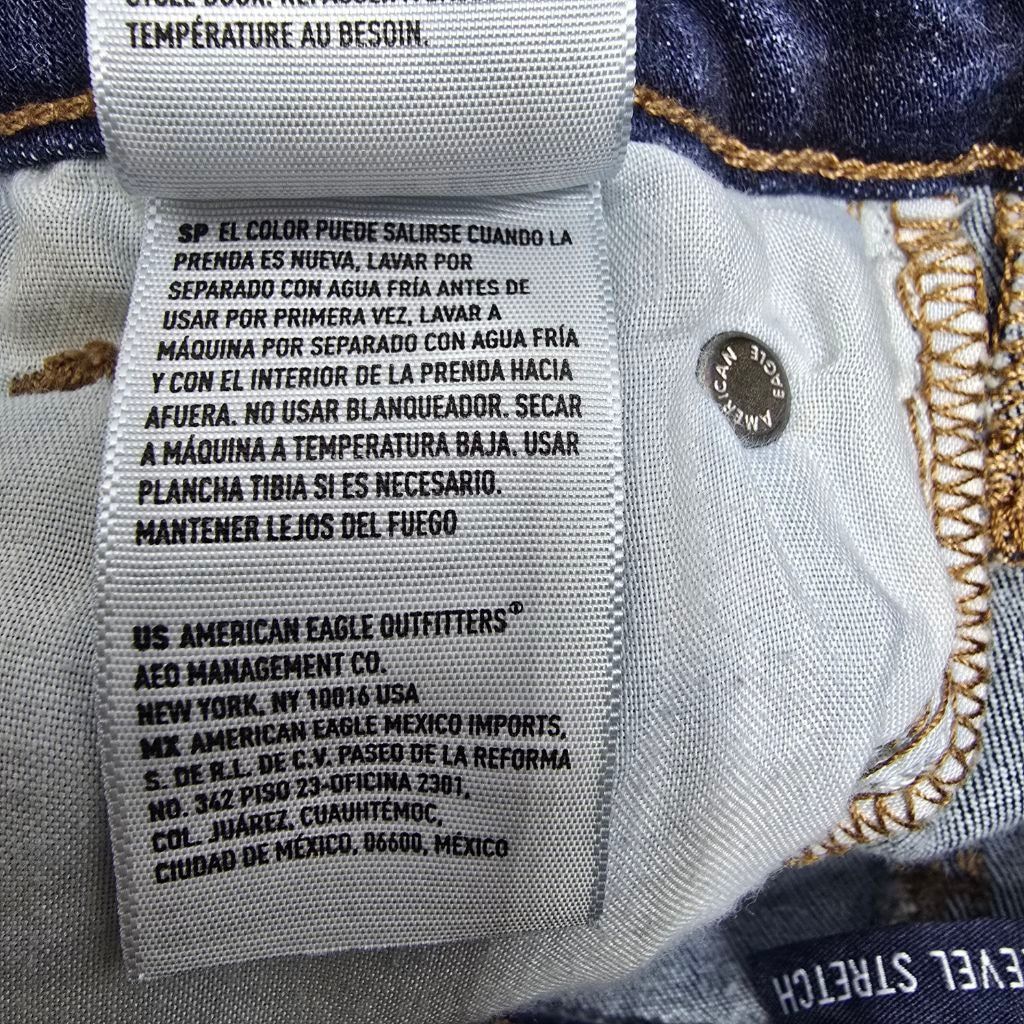 American Eagle Outfitters Women's American Eagle Distressed Hi-Rise Shortie J Shorts00 Size 24" / US 00 / IT 34 - 13 Thumbnail