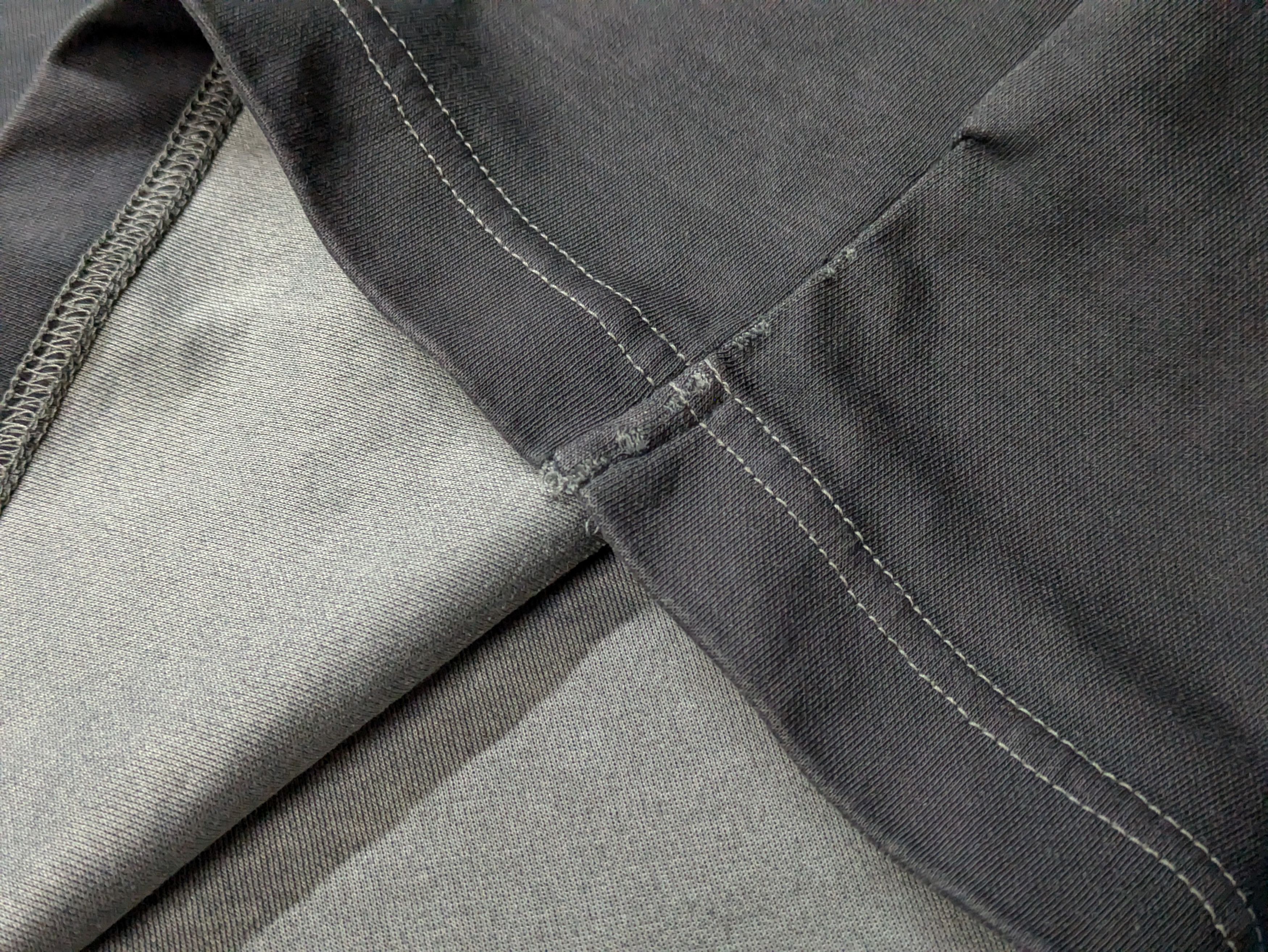 Uniqlo Gray Cropped Uniqlo AIRism Cotton Tshirt (Altered) Size US M / EU 48-50 / 2 - 3 Thumbnail