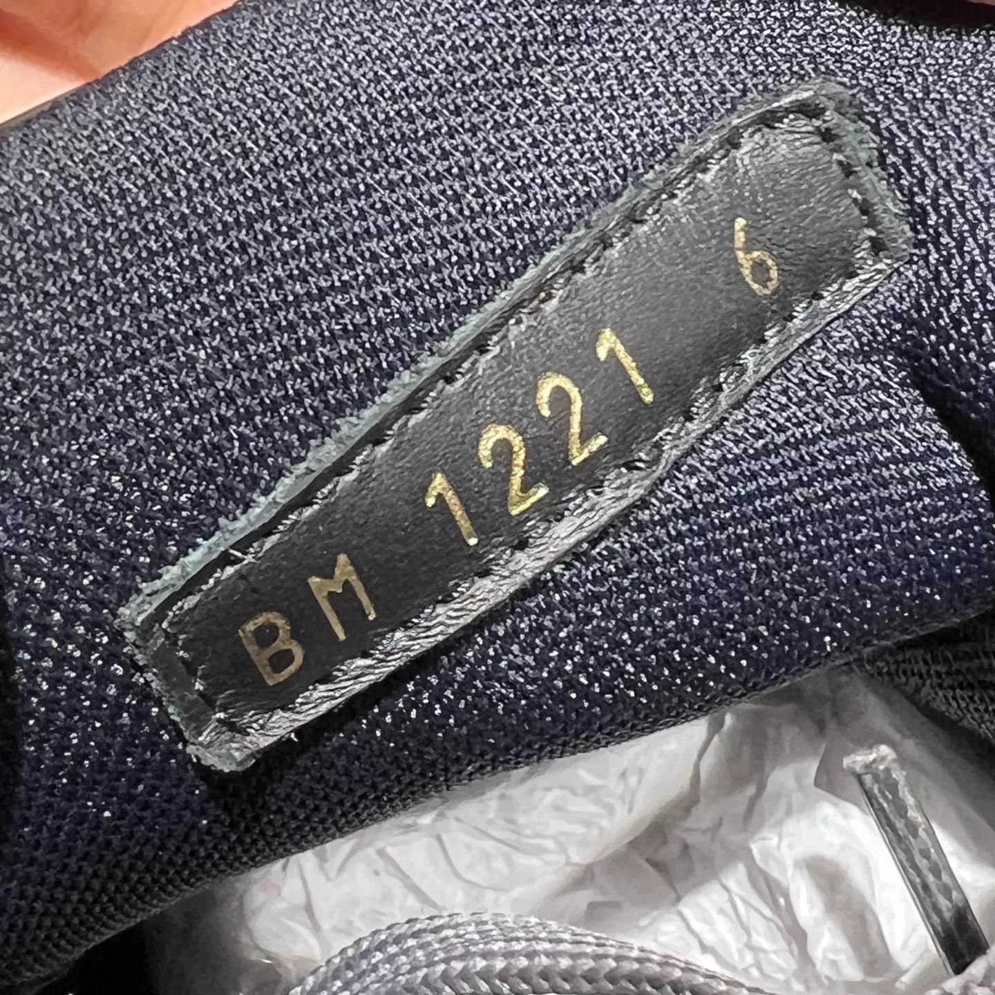 Louis Vuitton LV Trainer Black Yellow Patent Leather Batman UK6/40 Size US 7 / EU 40 - 8 Thumbnail