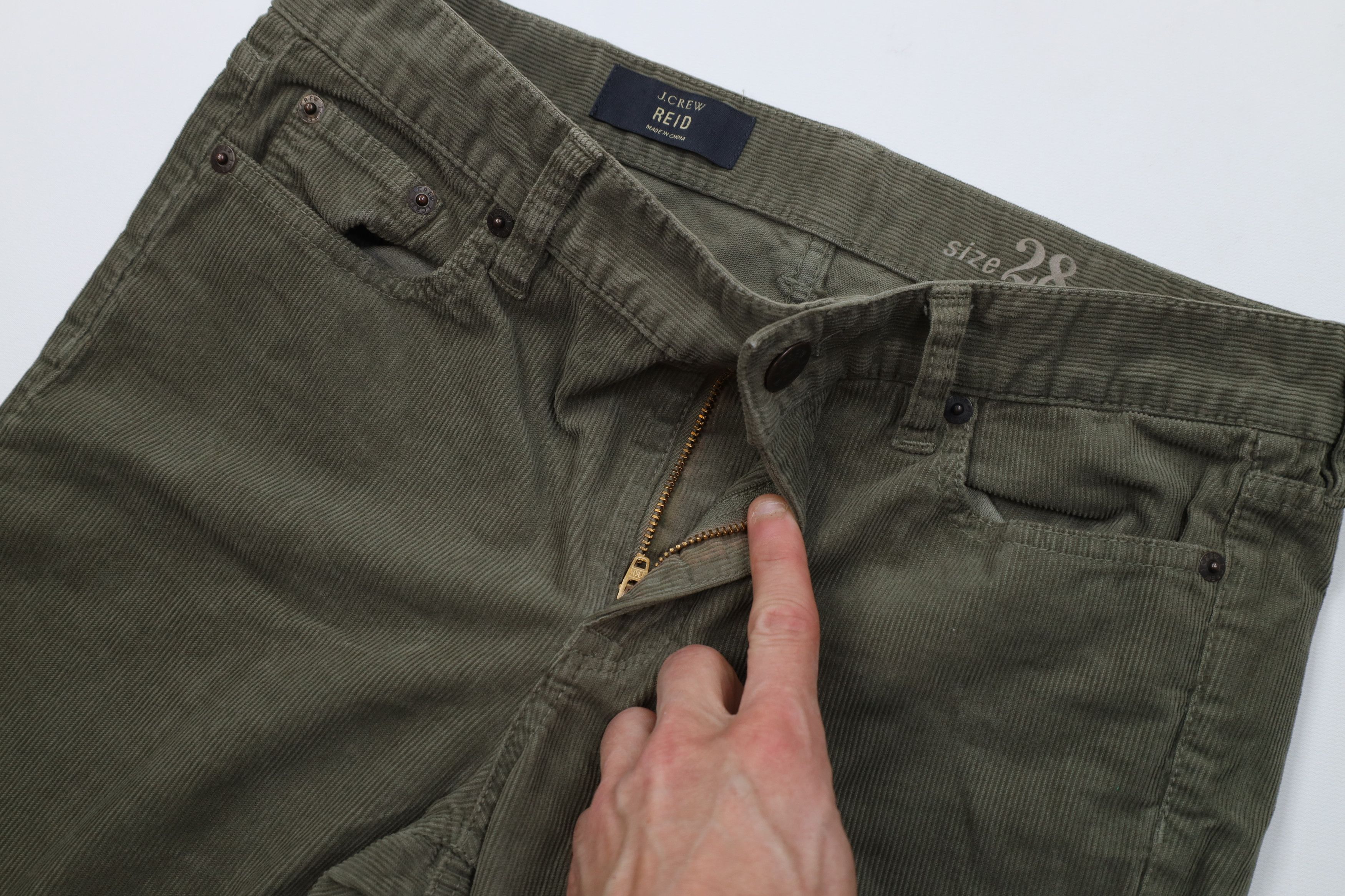 J.Crew J Crew Reid Skinny Straight Leg Corduroy Chino Pants Green Size 28" / US 6 / IT 42 - 7 Thumbnail