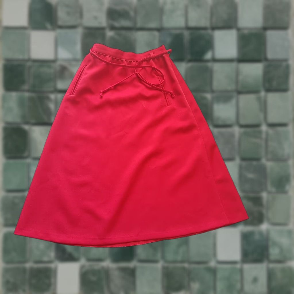 Vintage VINTAGE Pantter Skirt Red Knee Length 24" Waist Wool Blend 1970s Rare Mens? Women? Size 42" / US 20 - 1 Thumbnail