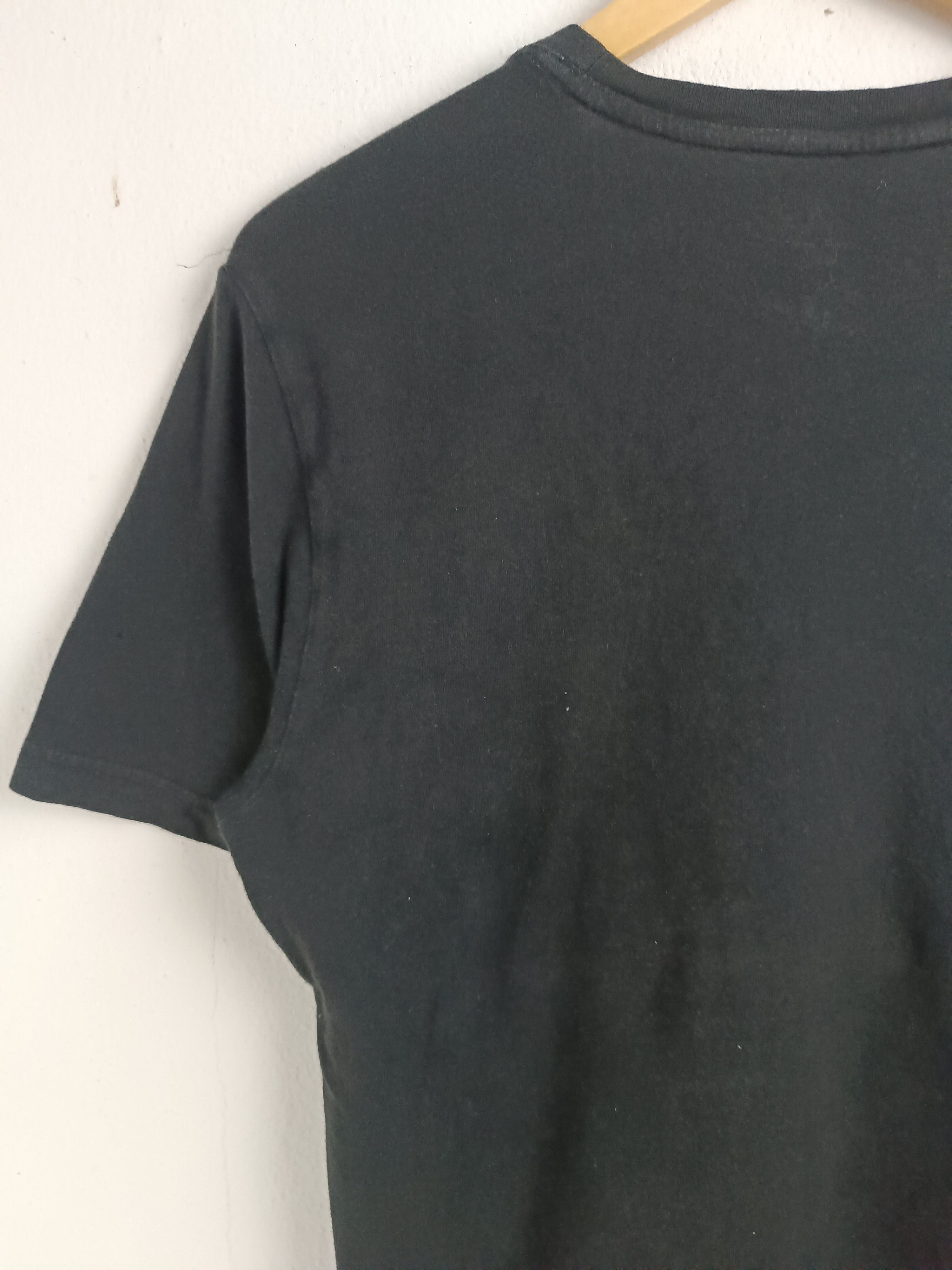 Rap Tees VINTAGE 2015 DRAKE SHEPARD FAIREY ARTWORK RARE TEE Size US S / EU 44-46 / 1 - 14 Thumbnail