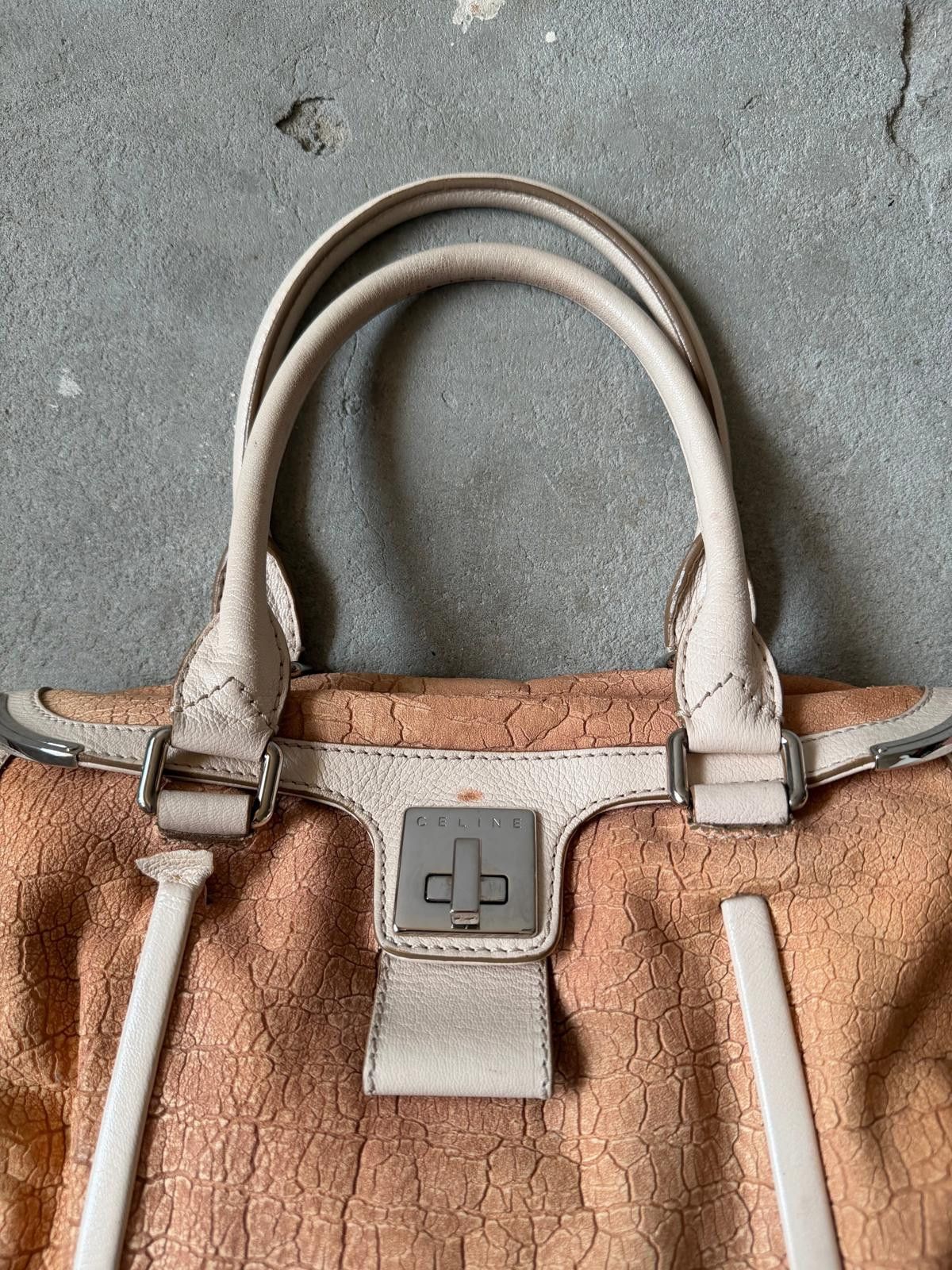 Celine Celine Logo Plate Shoulder Bag Brown/White Size ONE SIZE - 3 Thumbnail