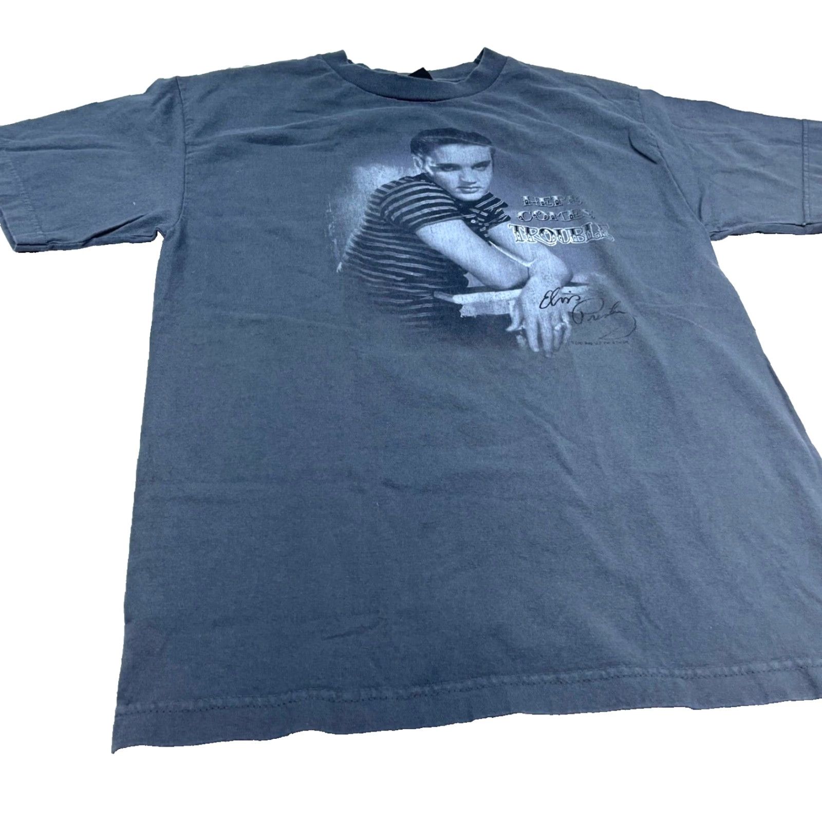 Vintage VINTAGE Graceland Elvis Presley Shirt Men M Gray Band Tee 90s Retro Rock Hipster Music Grunge USA Modern Short Sleeve Crew Neck T-Shirt Size US M / EU 48-50 / 2 - 4 Thumbnail