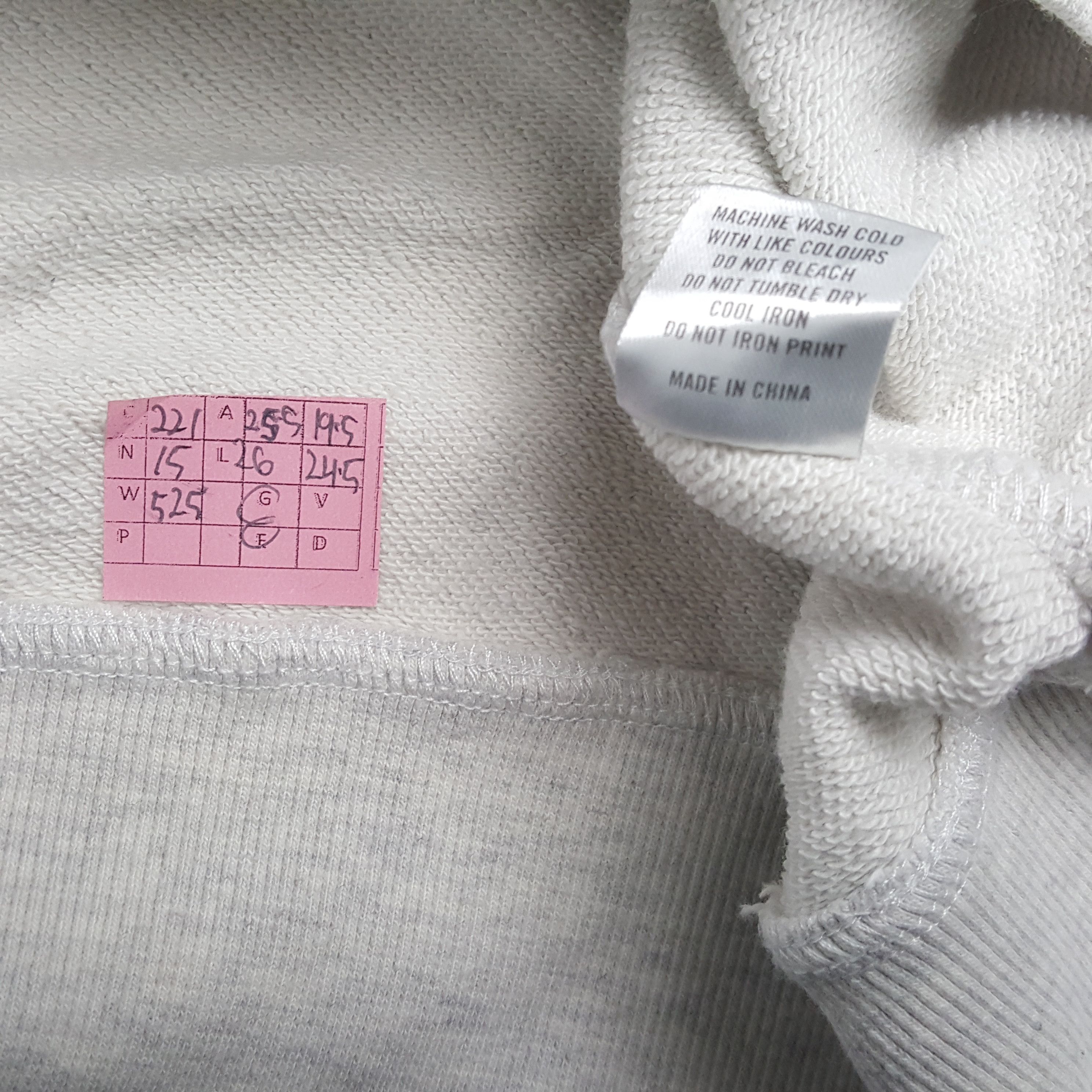 Santa Cruz Skateboards × Vintage SANTA CRUZ SKATEBOARDS Streetwear Style Sweatshirt Size US XL / EU 56 / 4 - 7 Thumbnail