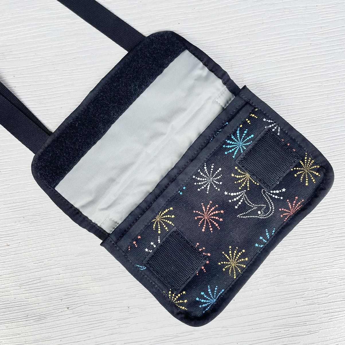 Chums Chums Flip On Small Crossbody Size ONE SIZE - 14 Thumbnail