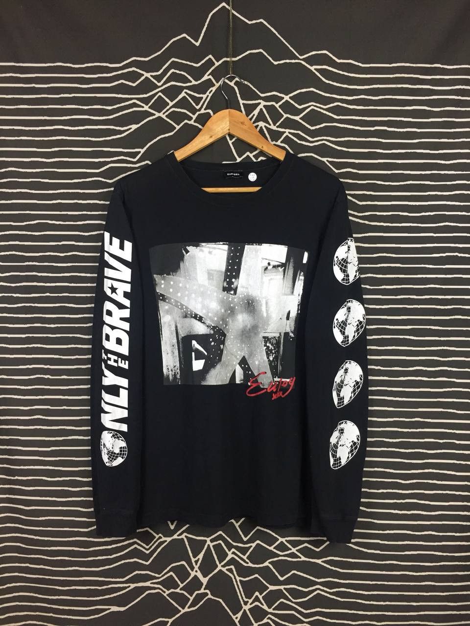 Diesel DIESEL Only The Brave Graphic Longsleeve Tee Size US L / EU 52-54 / 3 - 1 Thumbnail