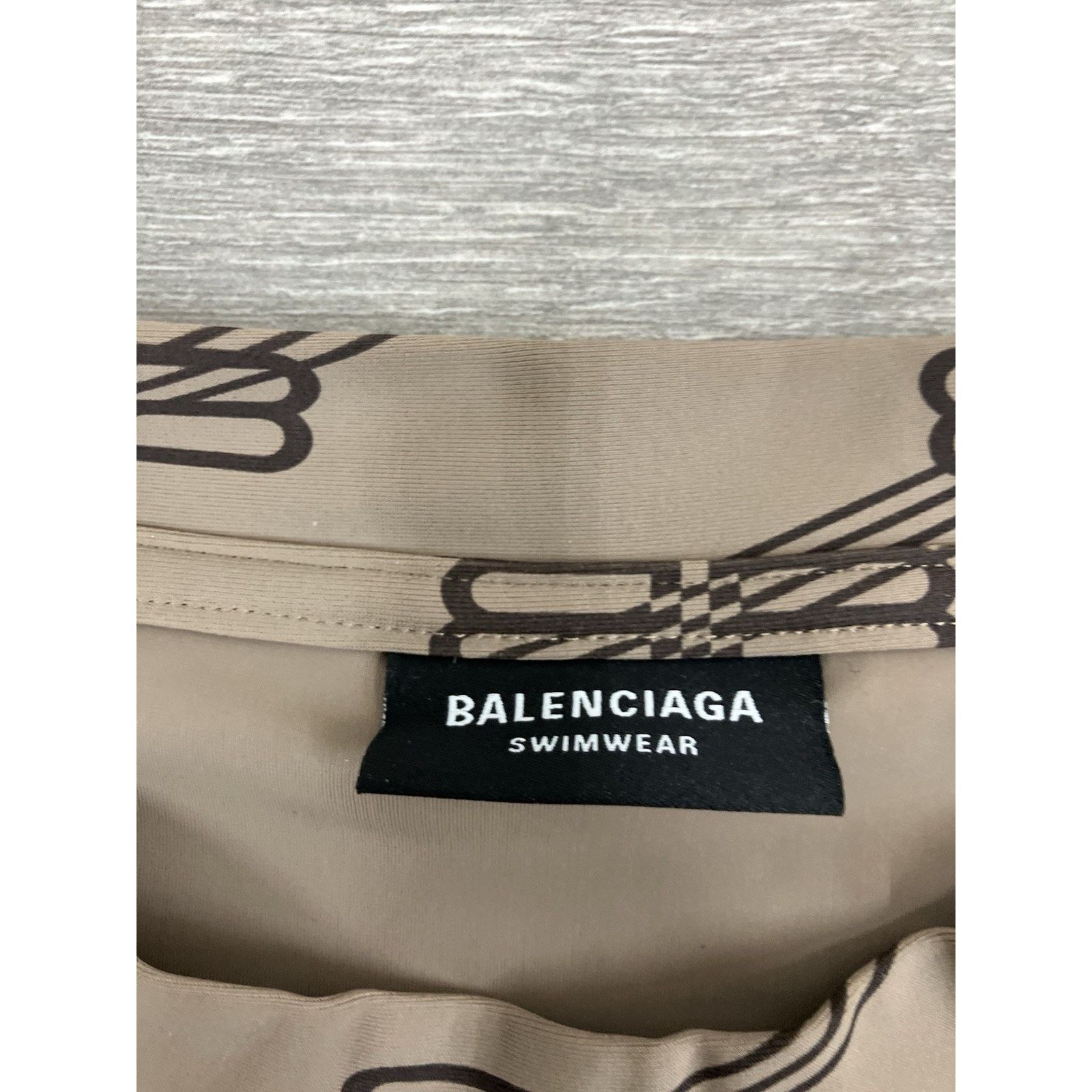 Balenciaga Balenciaga SW Swim T-Shirt ' Beige ' | BRAND NEW! Size US M / EU 48-50 / 2 - 7 Thumbnail
