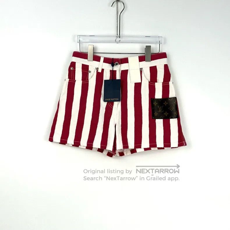 Louis Vuitton Louis Vuitton Burgundy vertical pattern presbyopic leather Size US 36 / EU 52 - 3 Thumbnail