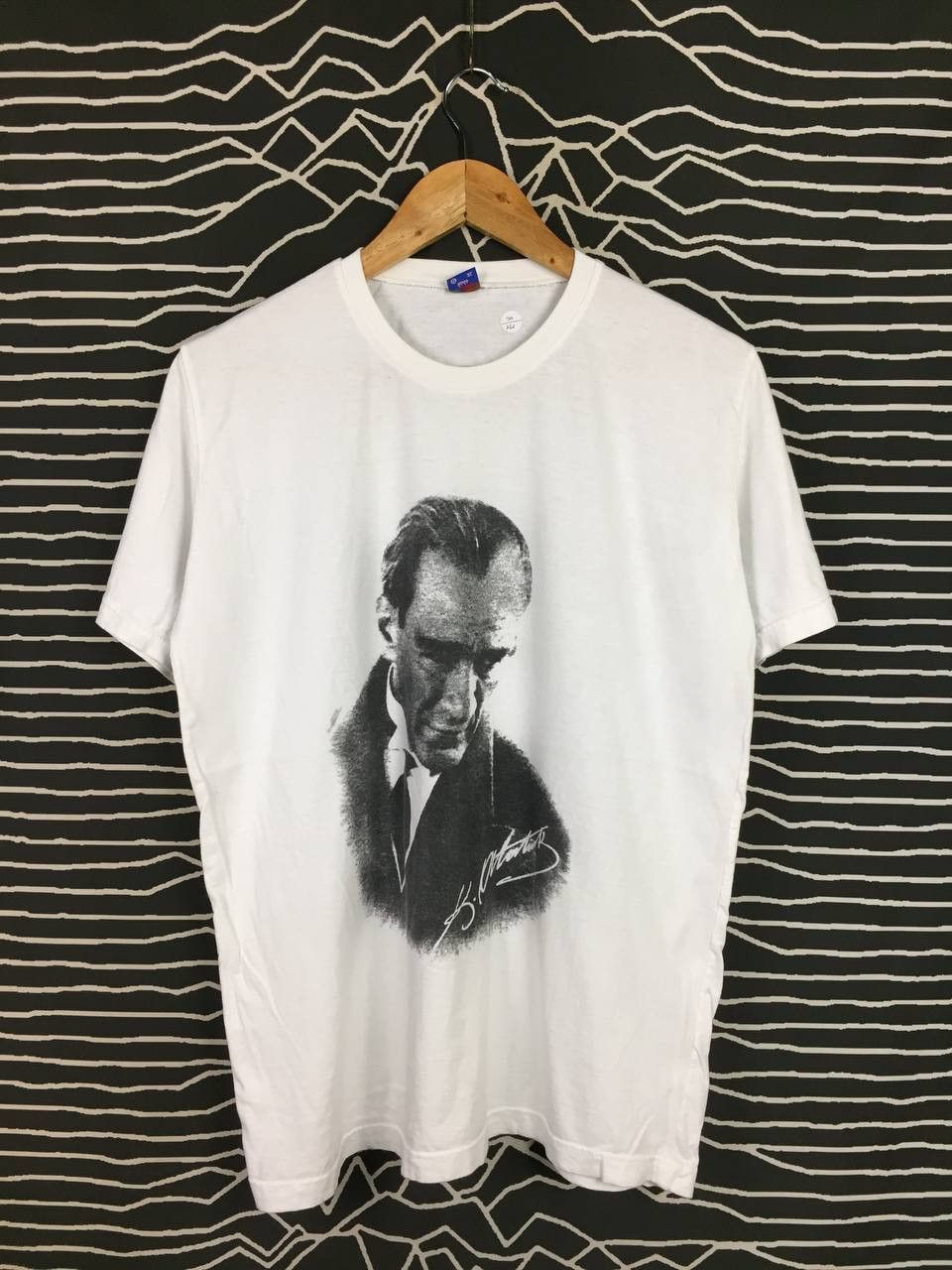 Vintage Vtg Mustafa Kemal Atatürk Turkish Heritage Memorial Tee Size US M / EU 48-50 / 2 - 1 Thumbnail