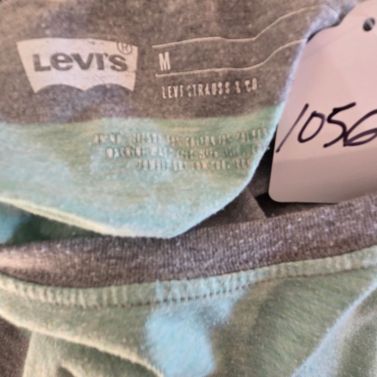 Levi's Stylish Levi's Green and Gray Striped T-shirt - Size Medium Size US M / EU 48-50 / 2 - 4 Thumbnail