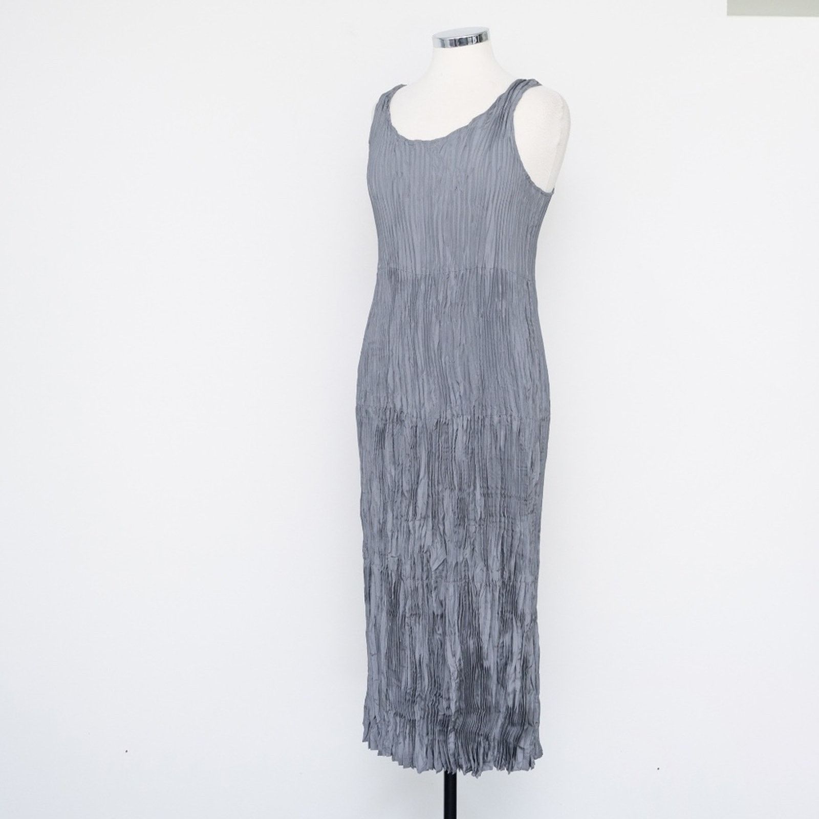 Eileen Fisher Eileen Fisher. Cushed Silk Midi Dress. Size L / US 10 / IT 46 - 12 Thumbnail