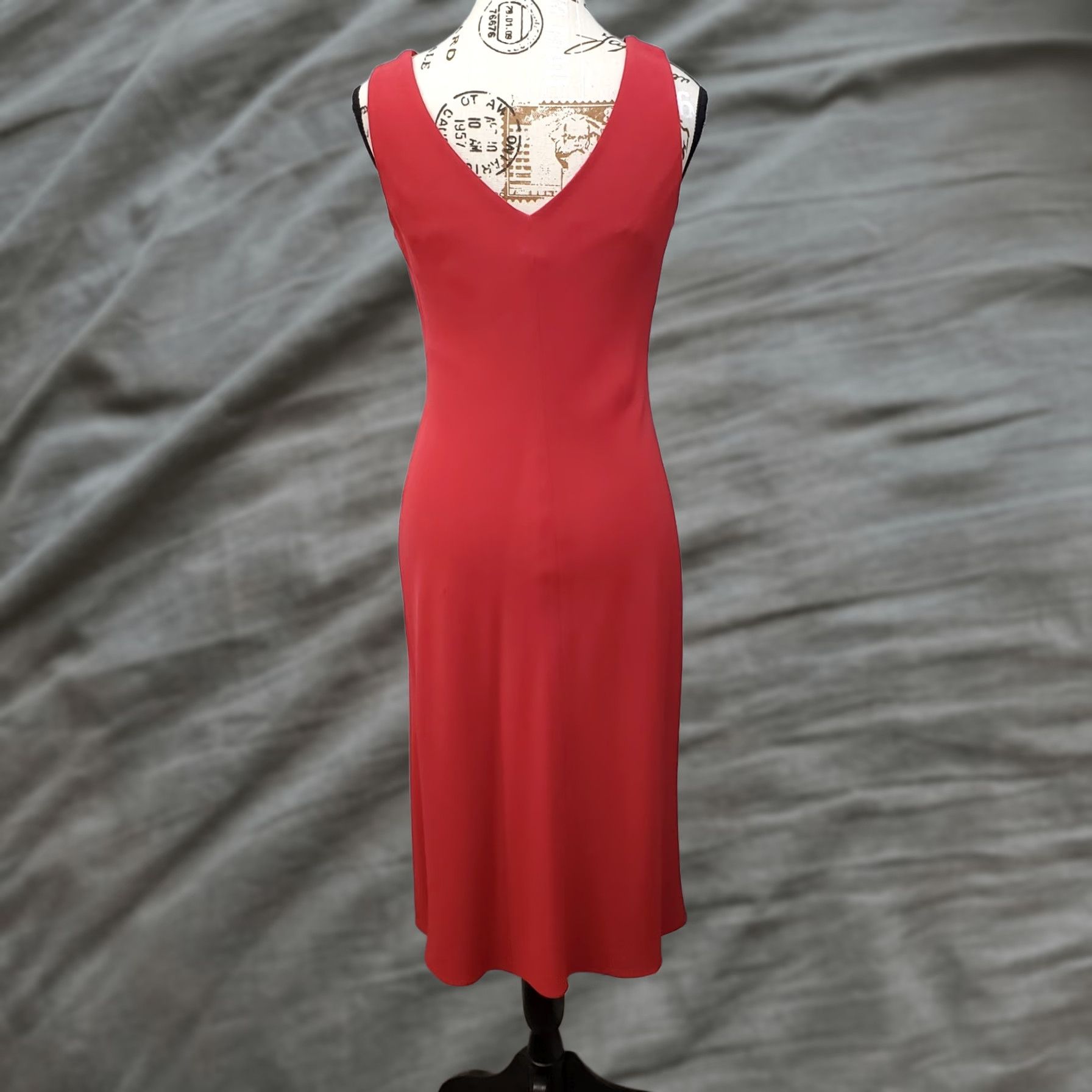 Ralph Lauren Lauren Ralph Lauren Womens 4 Red Summer Sleeveless Sheath Dress V-Neck Deep Neck, Wide Straps, Knee Length, Formal Sh Size S / US 4 / IT 40 - 1 Thumbnail
