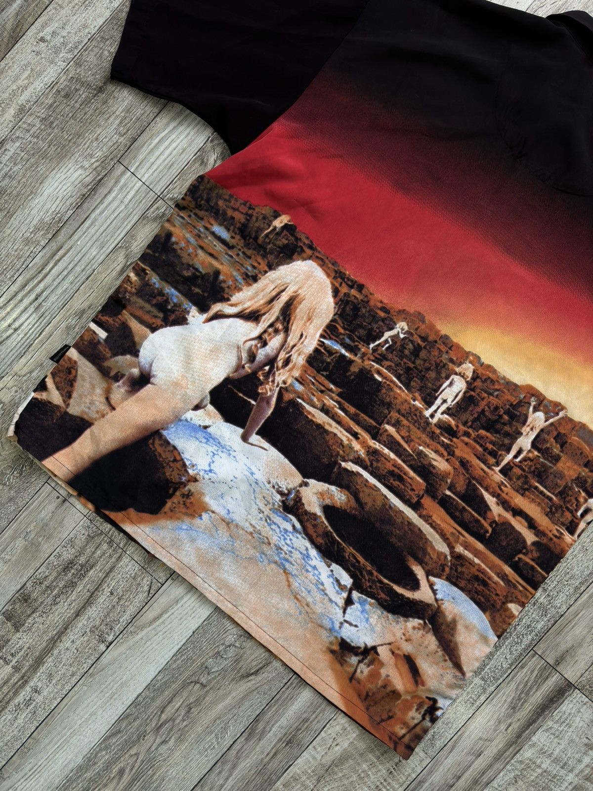 Band Tees Led Zeppelin Houses of the Holy 2003 Vintage Shirt Size US XL / EU 56 / 4 - 12 Thumbnail
