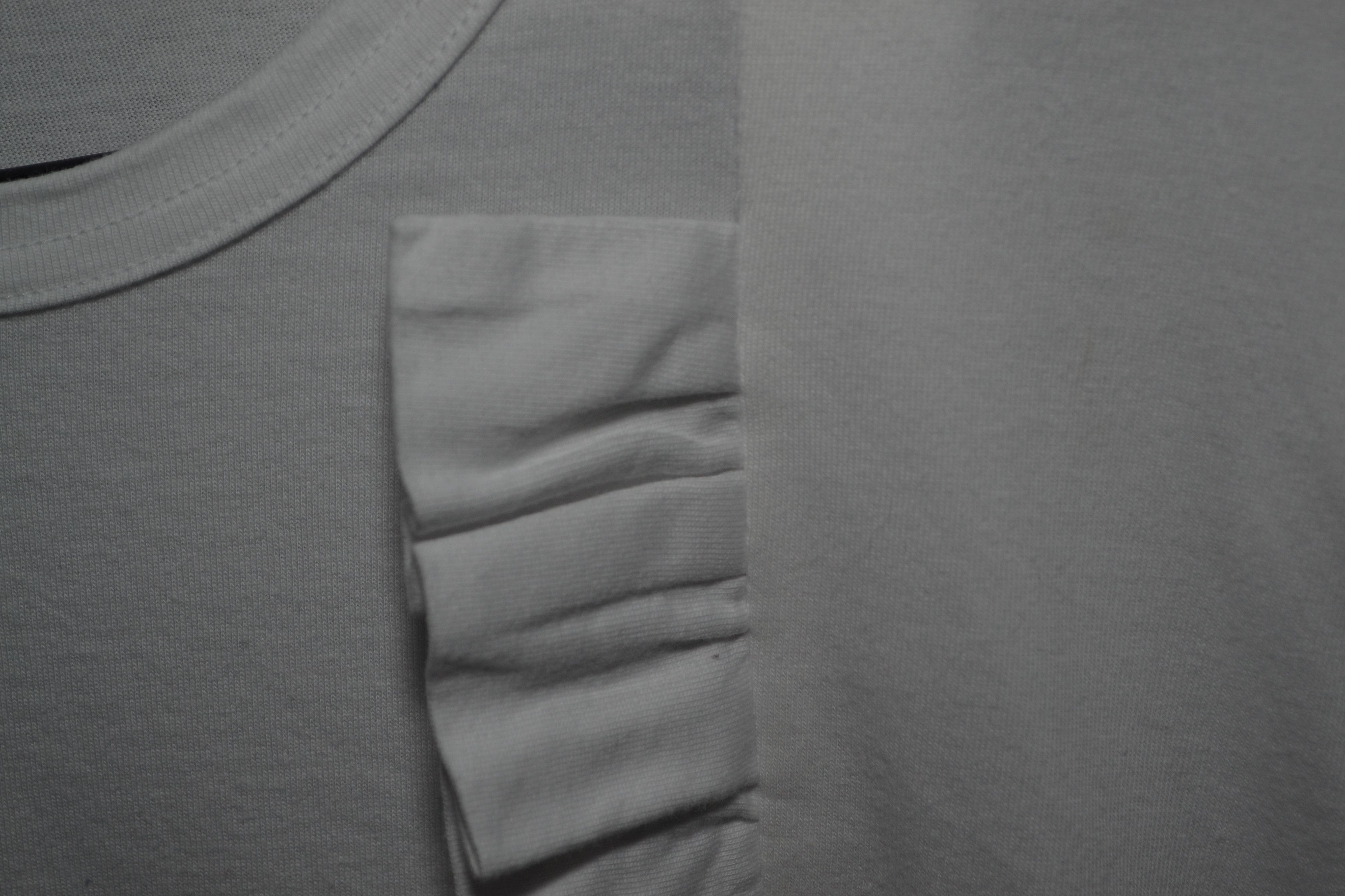 Comme des Garcons Comme Des Garcons White Ruffle Trim T-shirt S Size S / US 4 / IT 40 - 8 Thumbnail