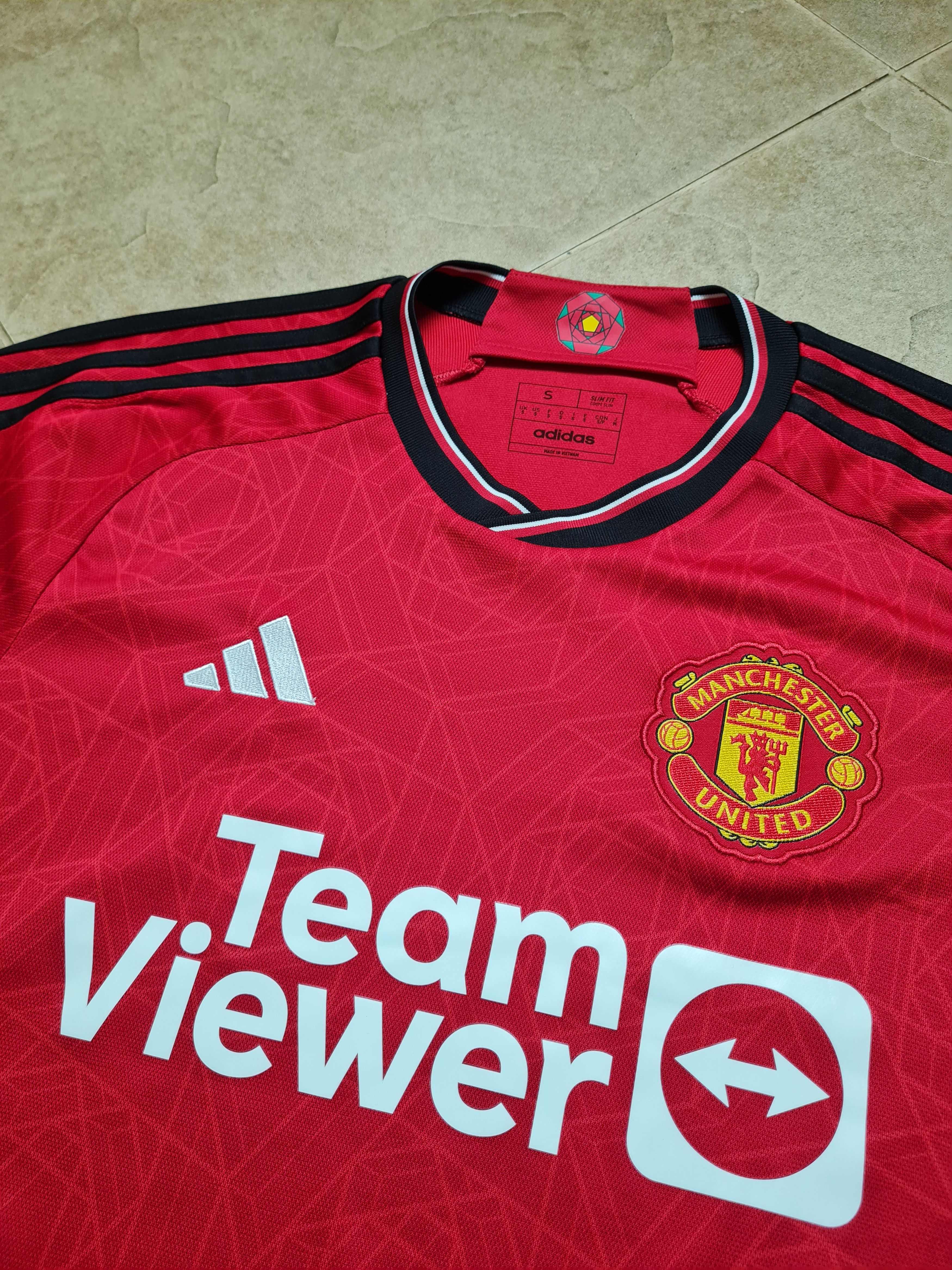 Adidas Manchester United 2023/24 Home Soccer Shorts Adidas IP1726 Size US S / EU 44-46 / 1 - 13 Thumbnail